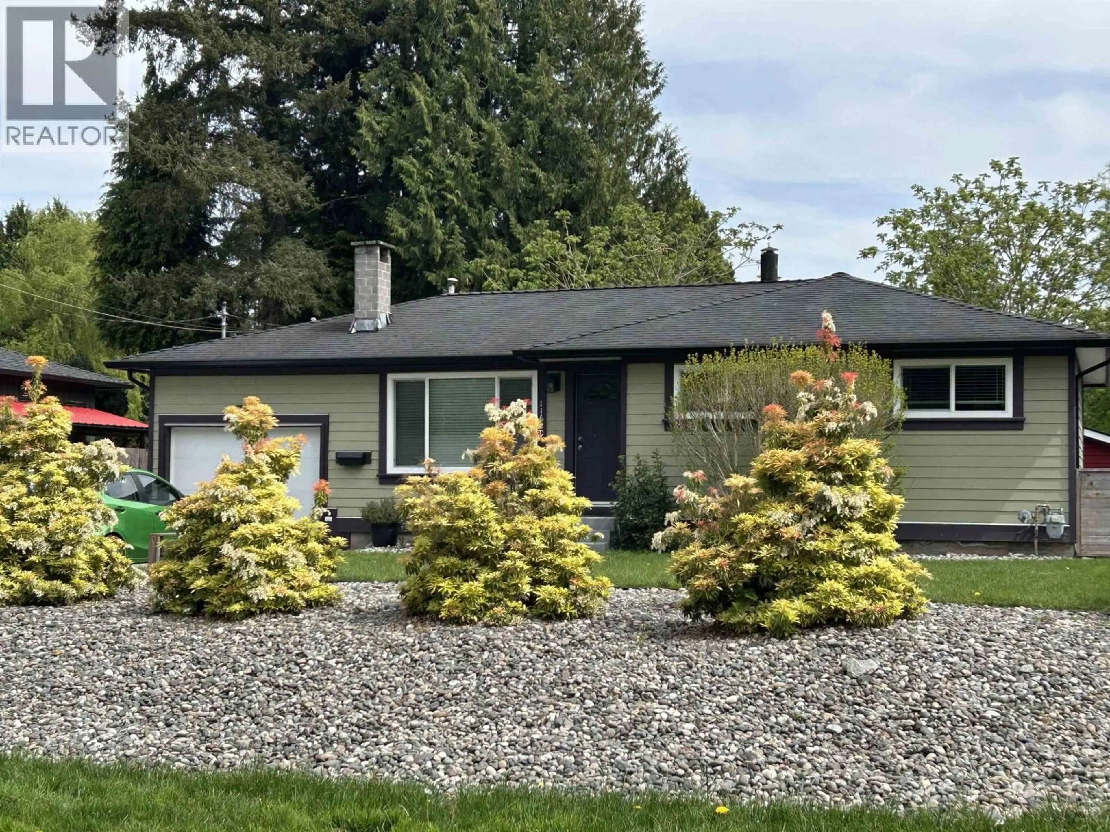 Home with vinyl exterior material, unknown for 11620 210TH STREET, Maple Ridge British Columbia V2X4Y1