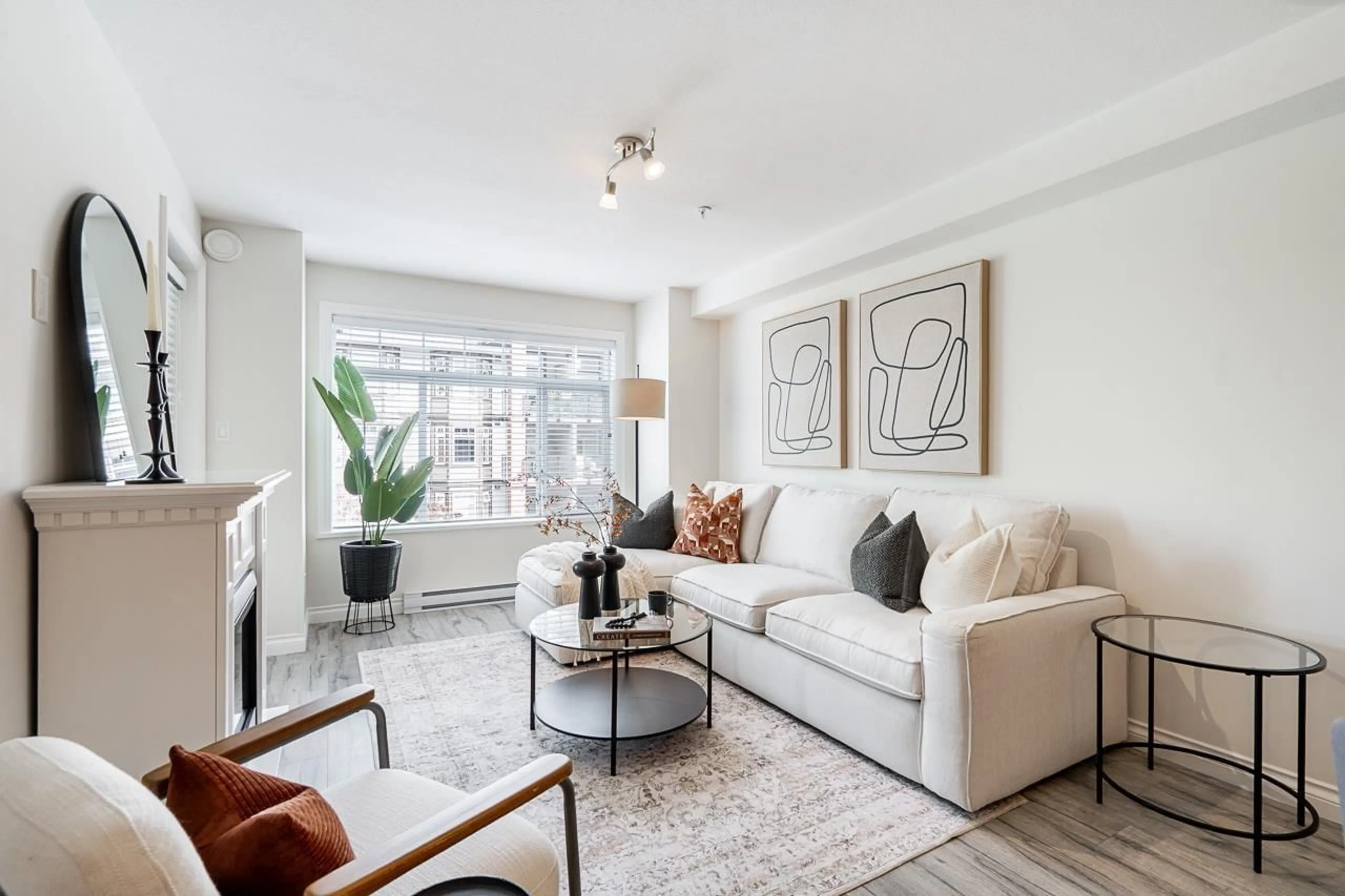Living room with furniture, unknown for 323 - 5650 201A STREET, Langley British Columbia V3A0B3