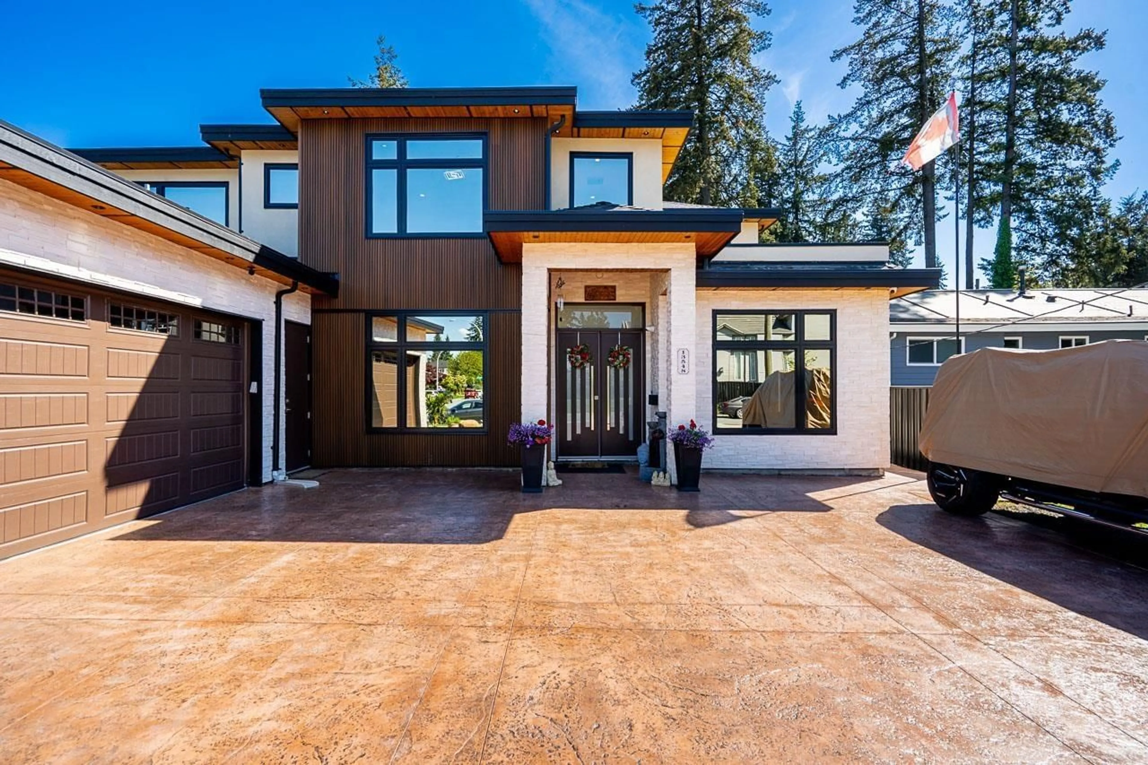 Home with brick exterior material, street for 13548 58A AVENUE, Surrey British Columbia V3X1K8