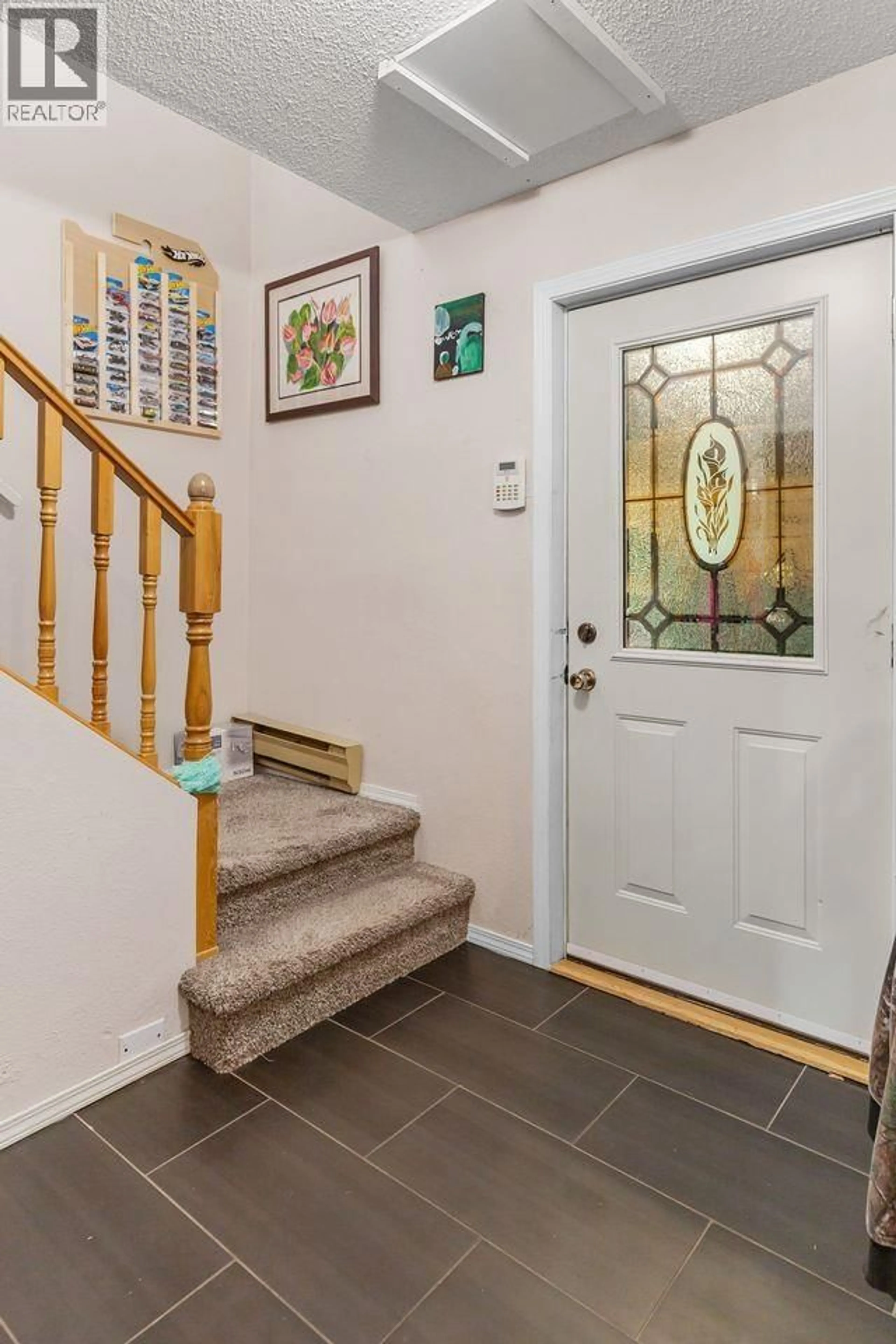 Indoor entryway for 4305 REID LAKE ROAD, Prince George British Columbia V2K5N8