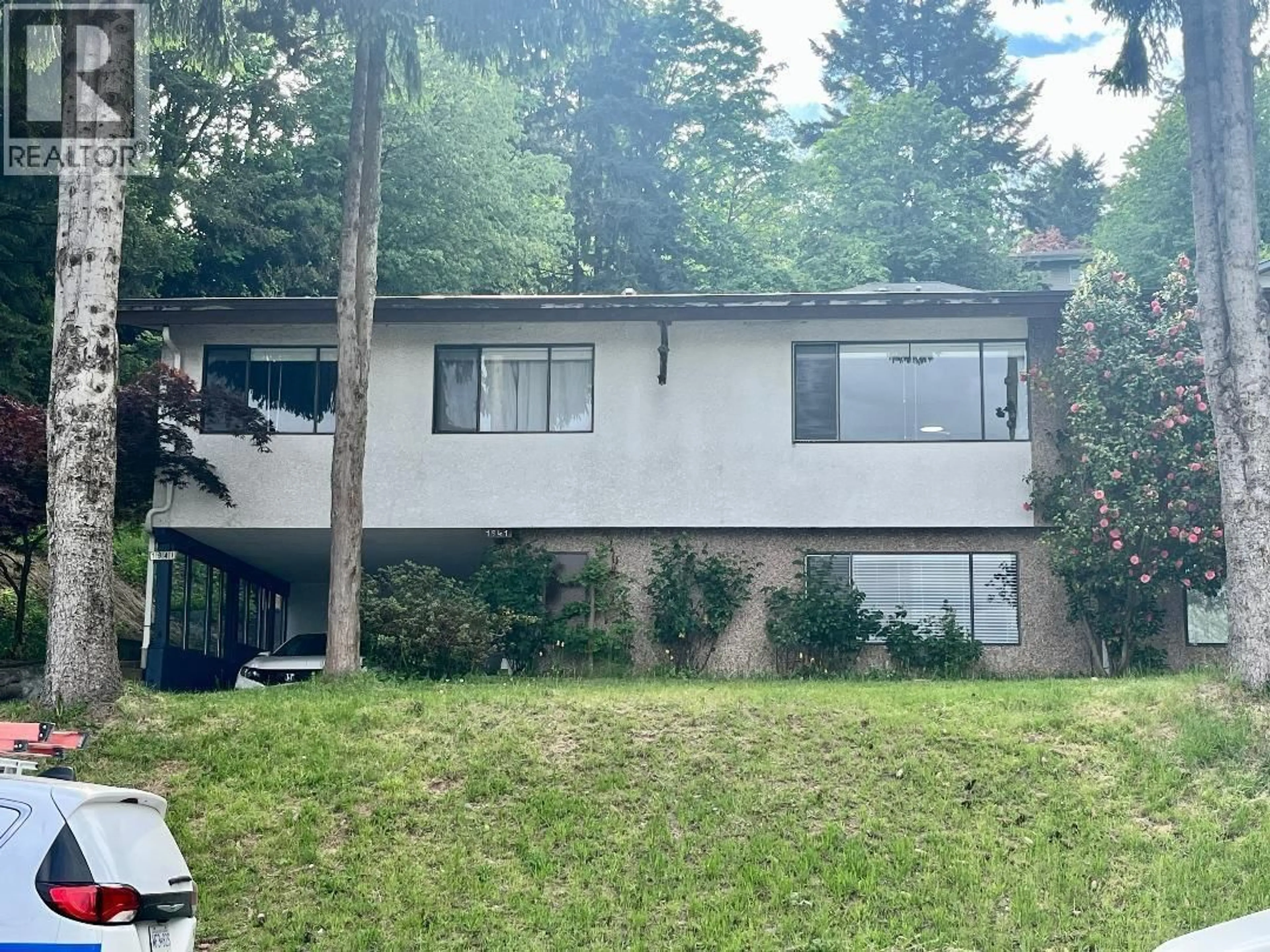Home with vinyl exterior material, unknown for 1941 CHARLES STREET, Port Moody British Columbia V3H2M4