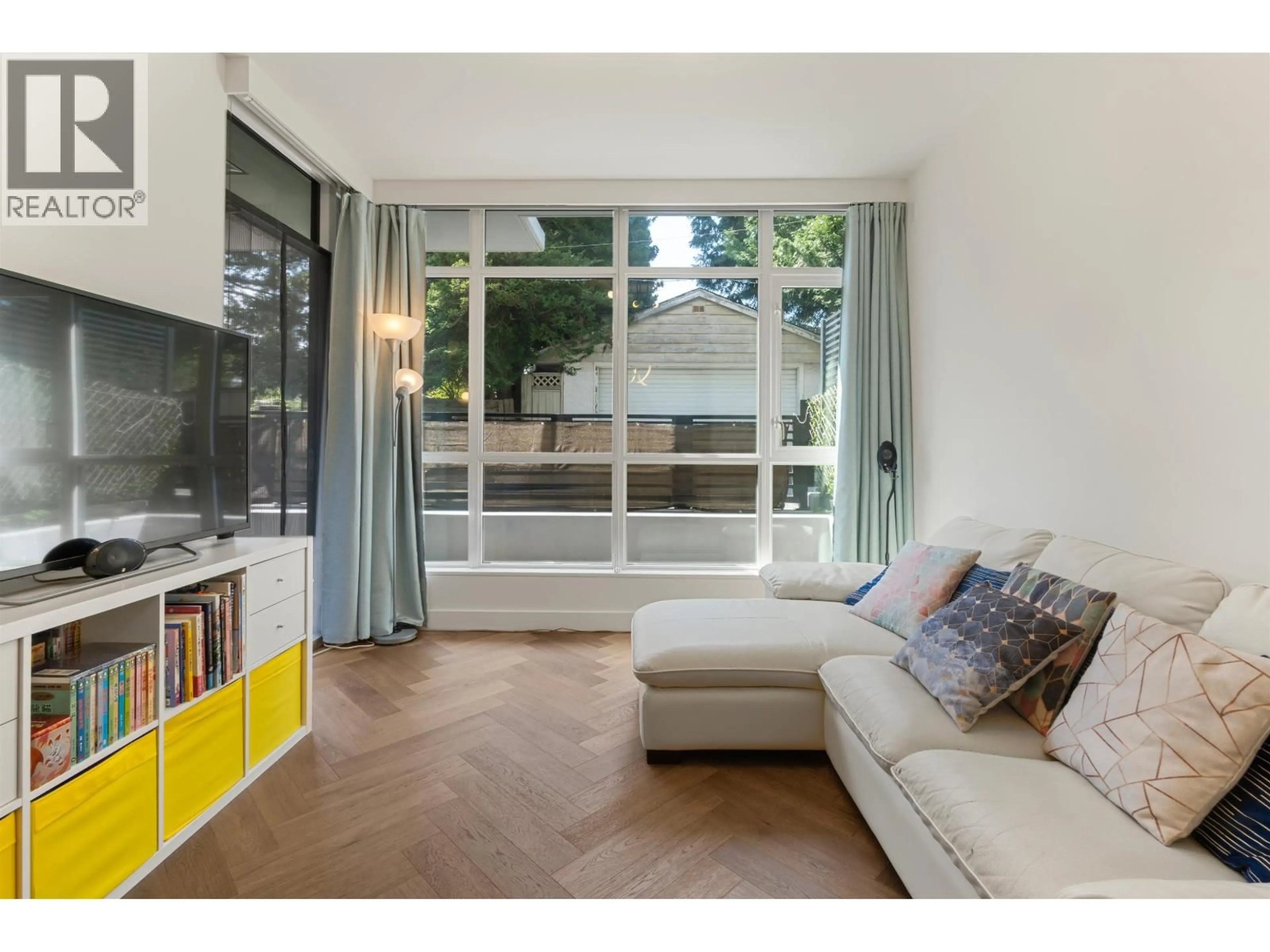 Living room with furniture, unknown for 107 - 458 63RD AVENUE, Vancouver British Columbia V5X2J4