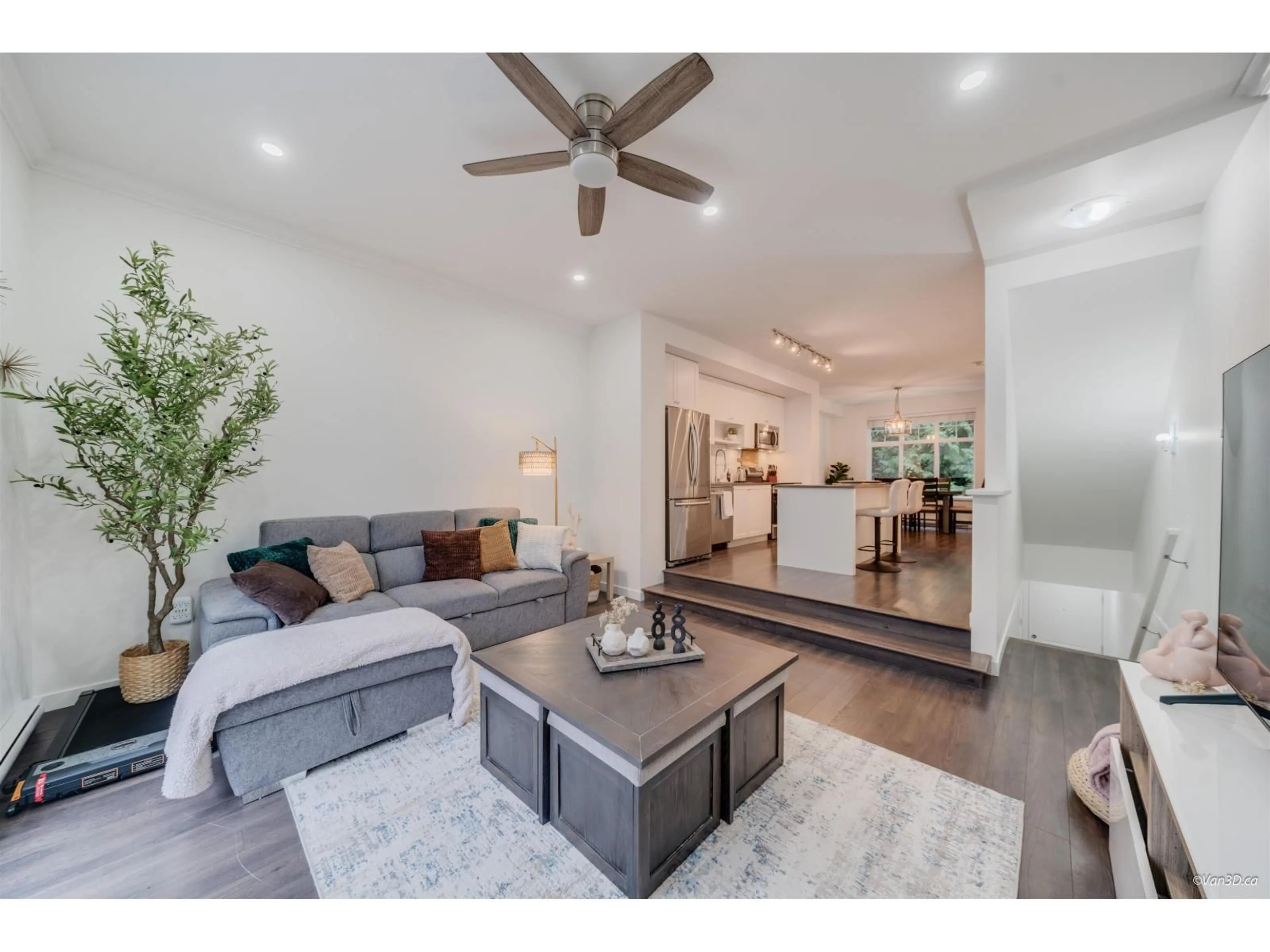 Living room with furniture, wood/laminate floor for 111 - 8168 136A STREET, Surrey British Columbia V3M3M4