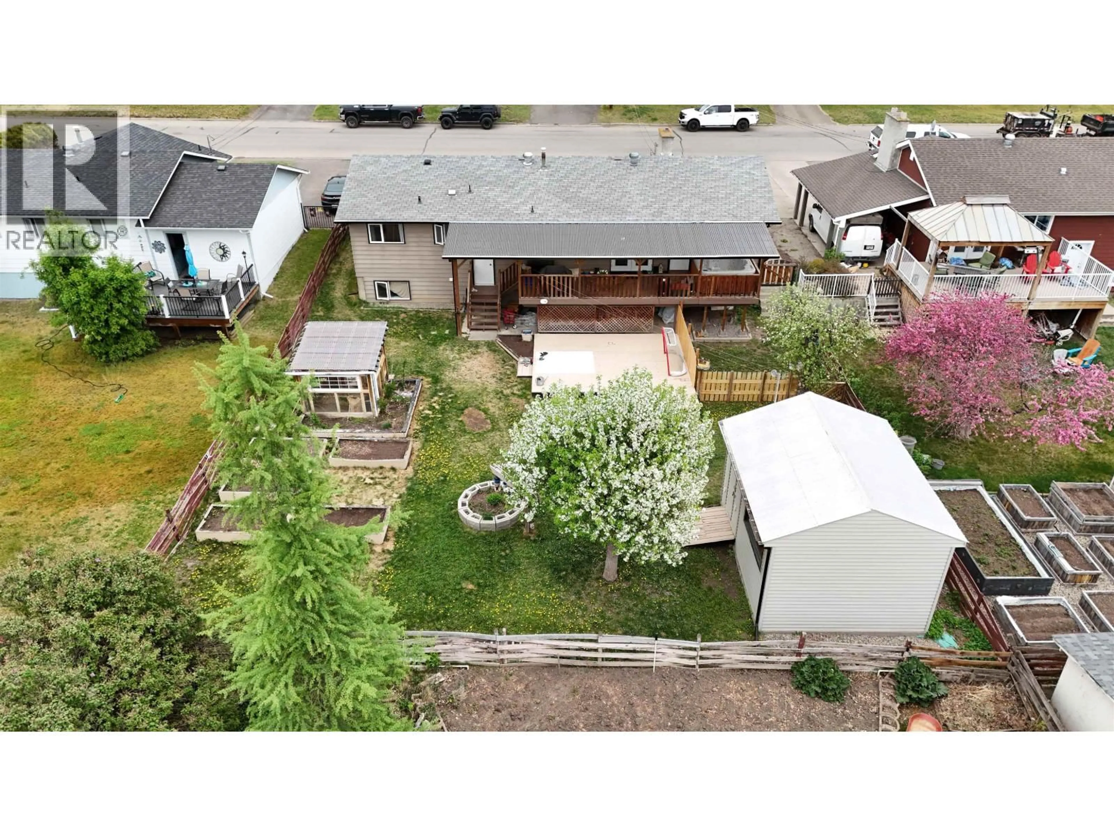 A pic from outside/outdoor area/front of a property/back of a property/a pic from drone, street for 1035 PIGEON AVENUE, Williams Lake British Columbia V2G2B8