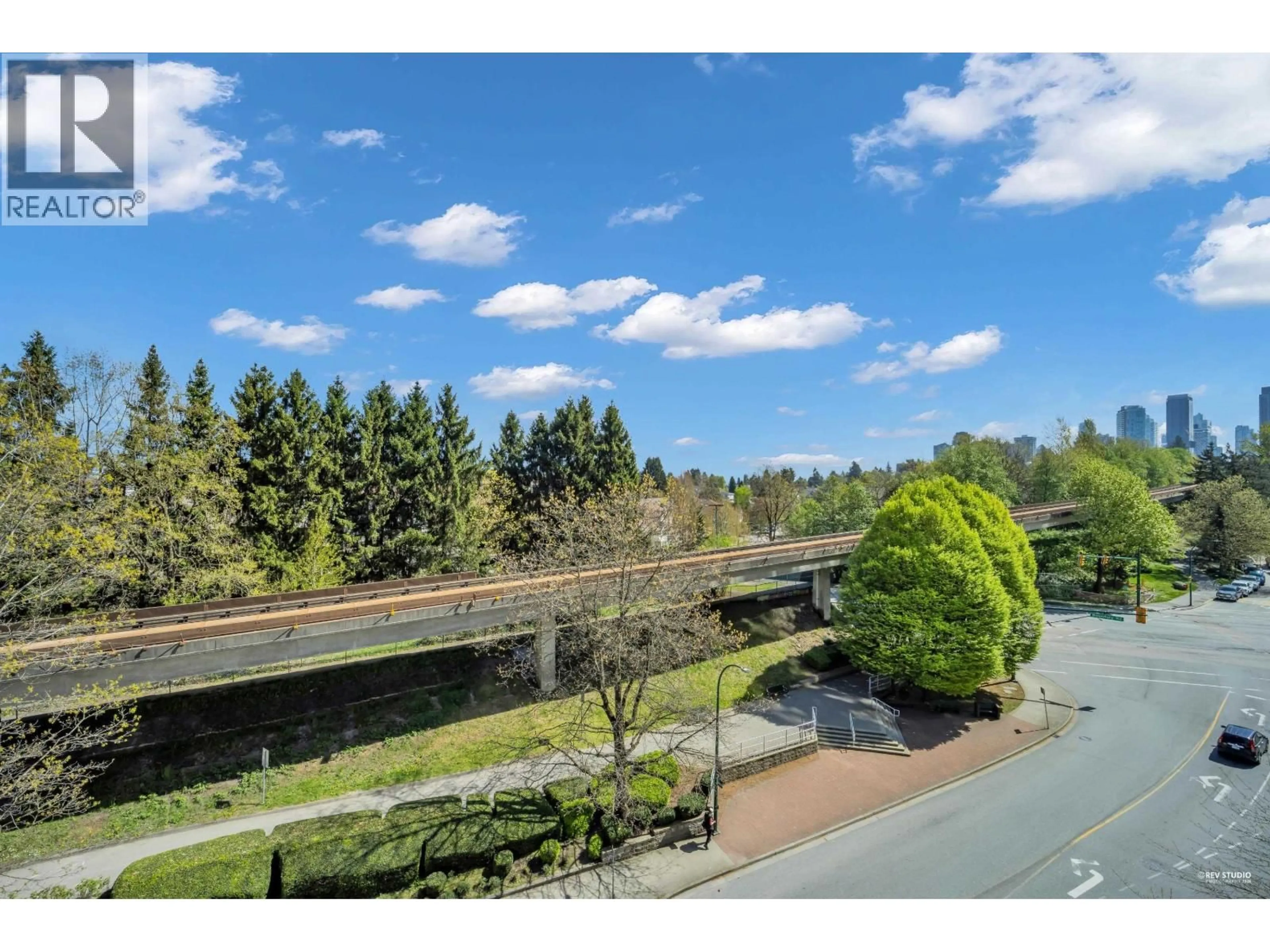 A pic from outside/outdoor area/front of a property/back of a property/a pic from drone, water/lake/river/ocean view for 805 - 5470 ORMIDALE STREET, Vancouver British Columbia V5R0G6