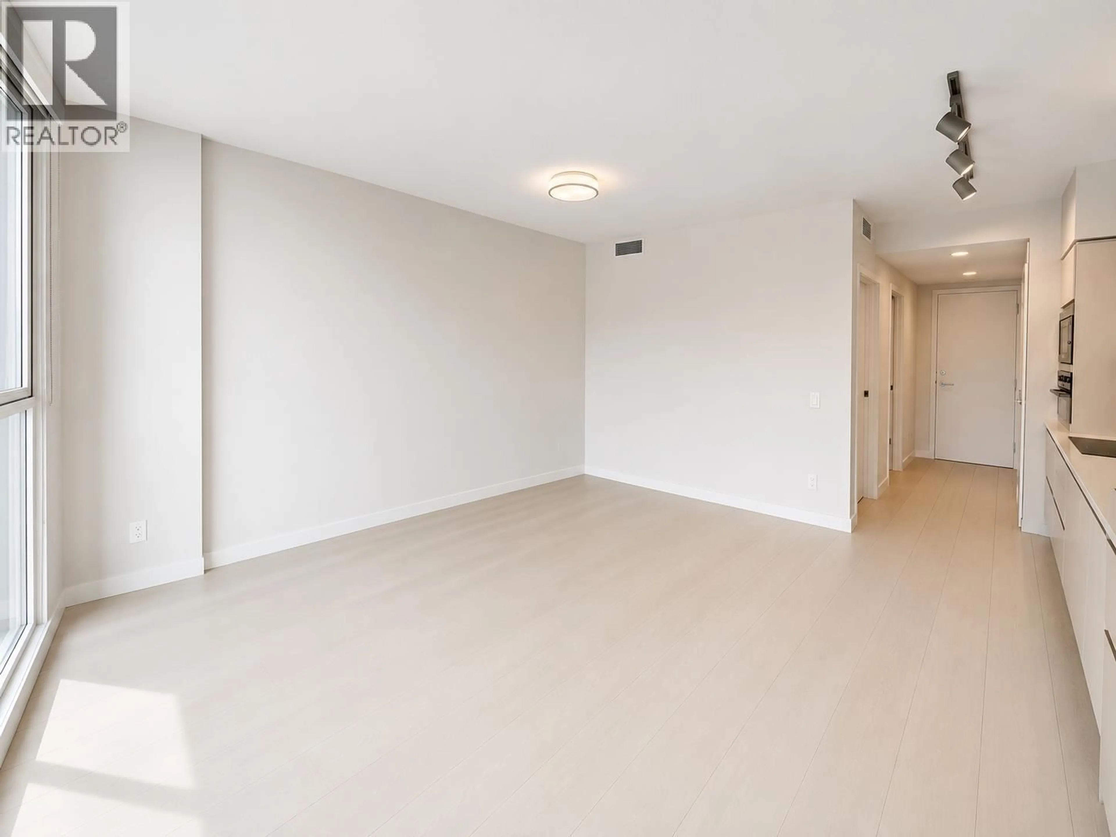A pic of a room for 620 - 180 2ND AVENUE, Vancouver British Columbia V5T0K4