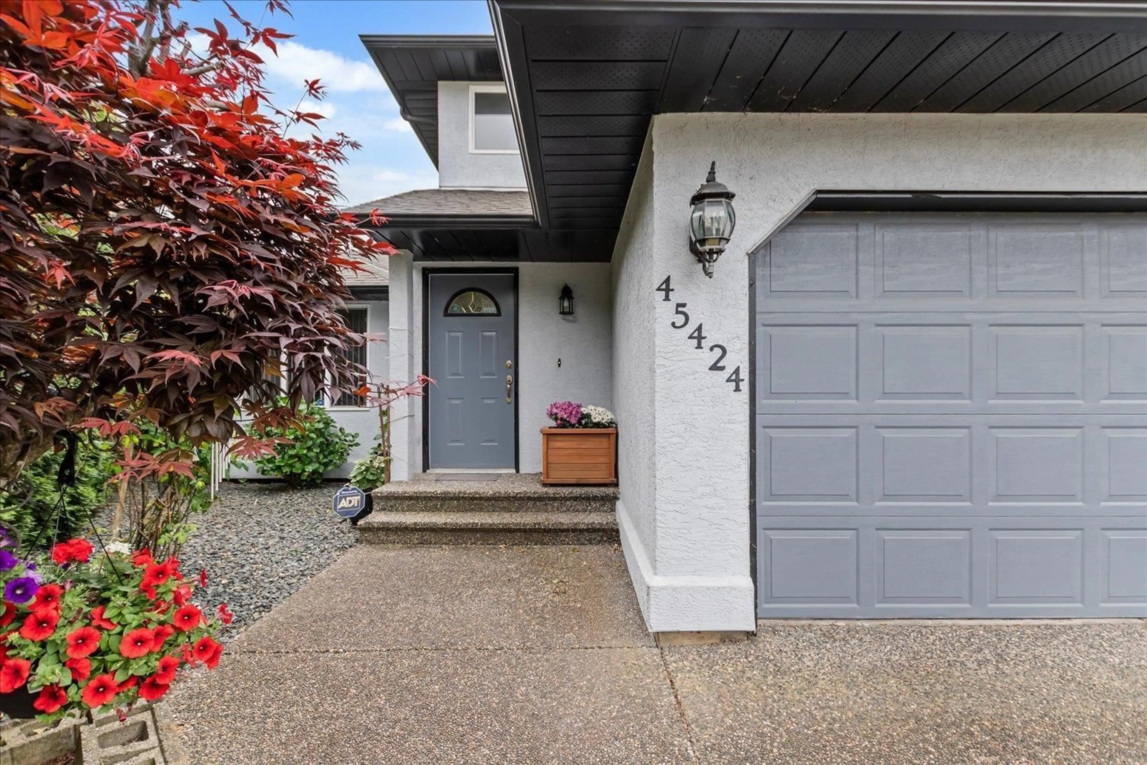 Unknown for 45424 DORELL PLACE, Chilliwack British Columbia V2R3V3
