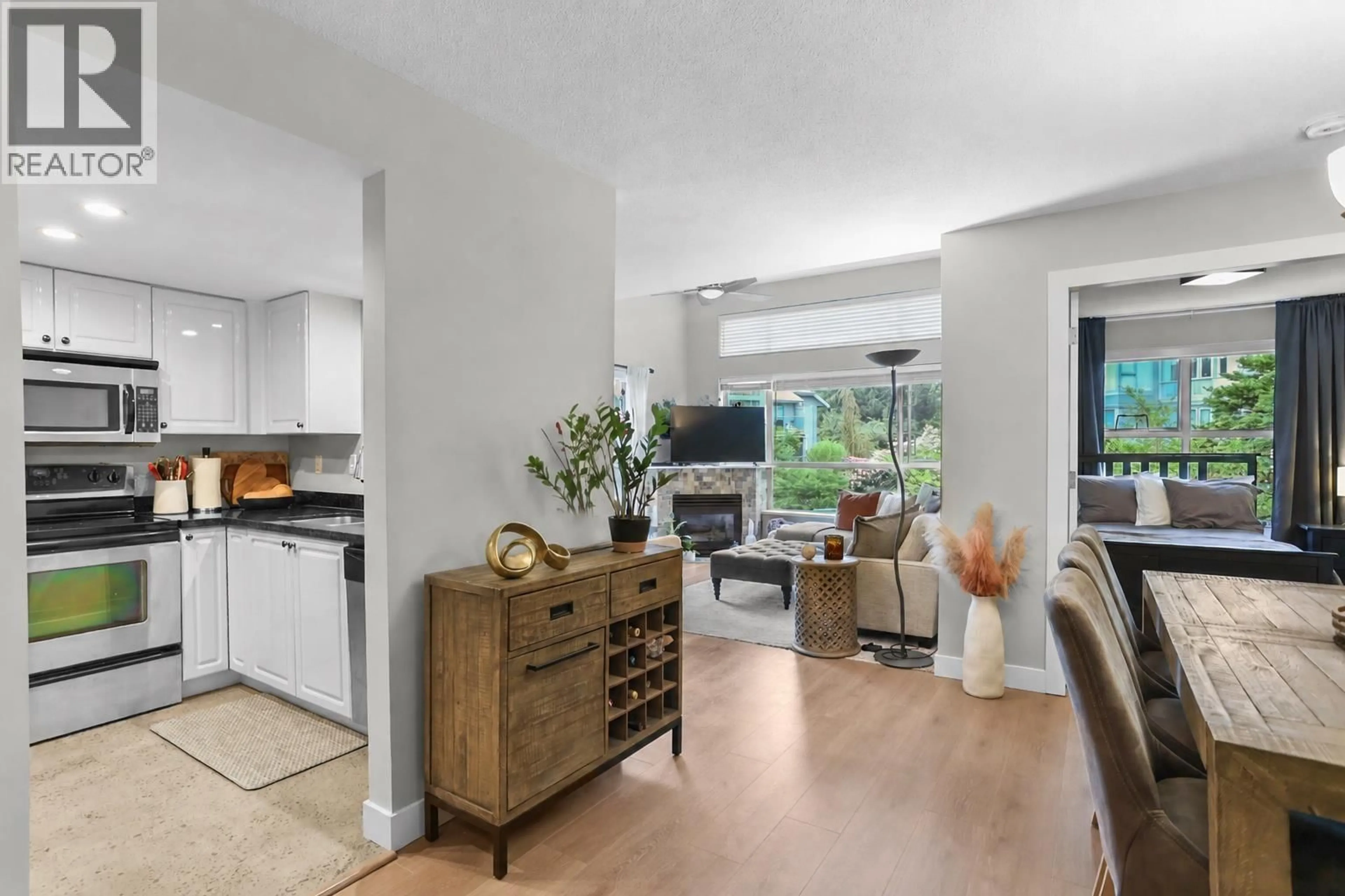 Unknown for 402 - 220 NEWPORT DRIVE, Port Moody British Columbia V3H5B8