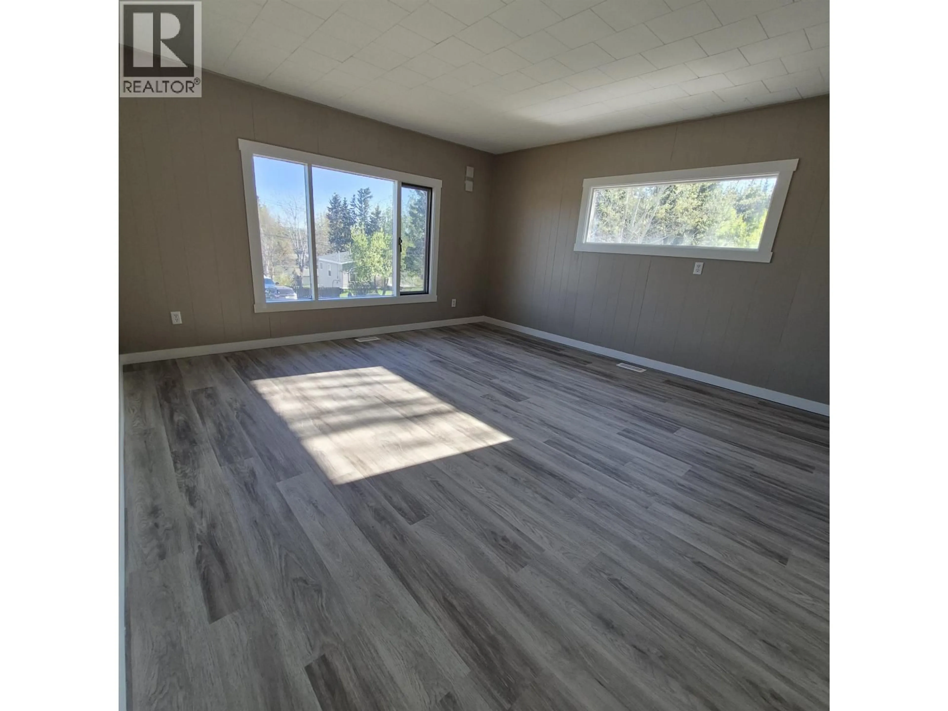 A pic of a room for 324 5TH STREET, Vanderhoof British Columbia V0J3A0