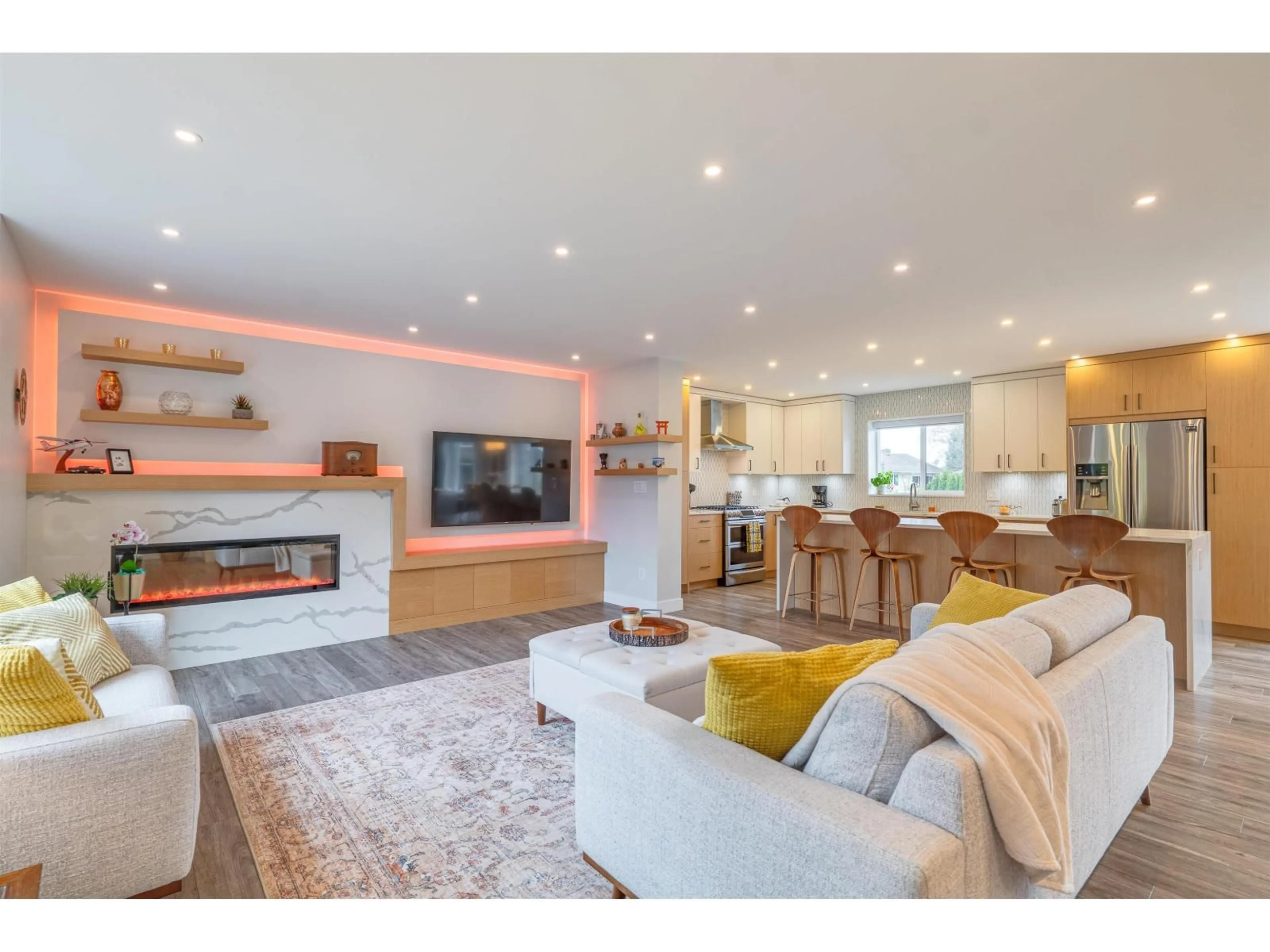 Unknown for 8879 204B STREET, Langley British Columbia V1M1A1