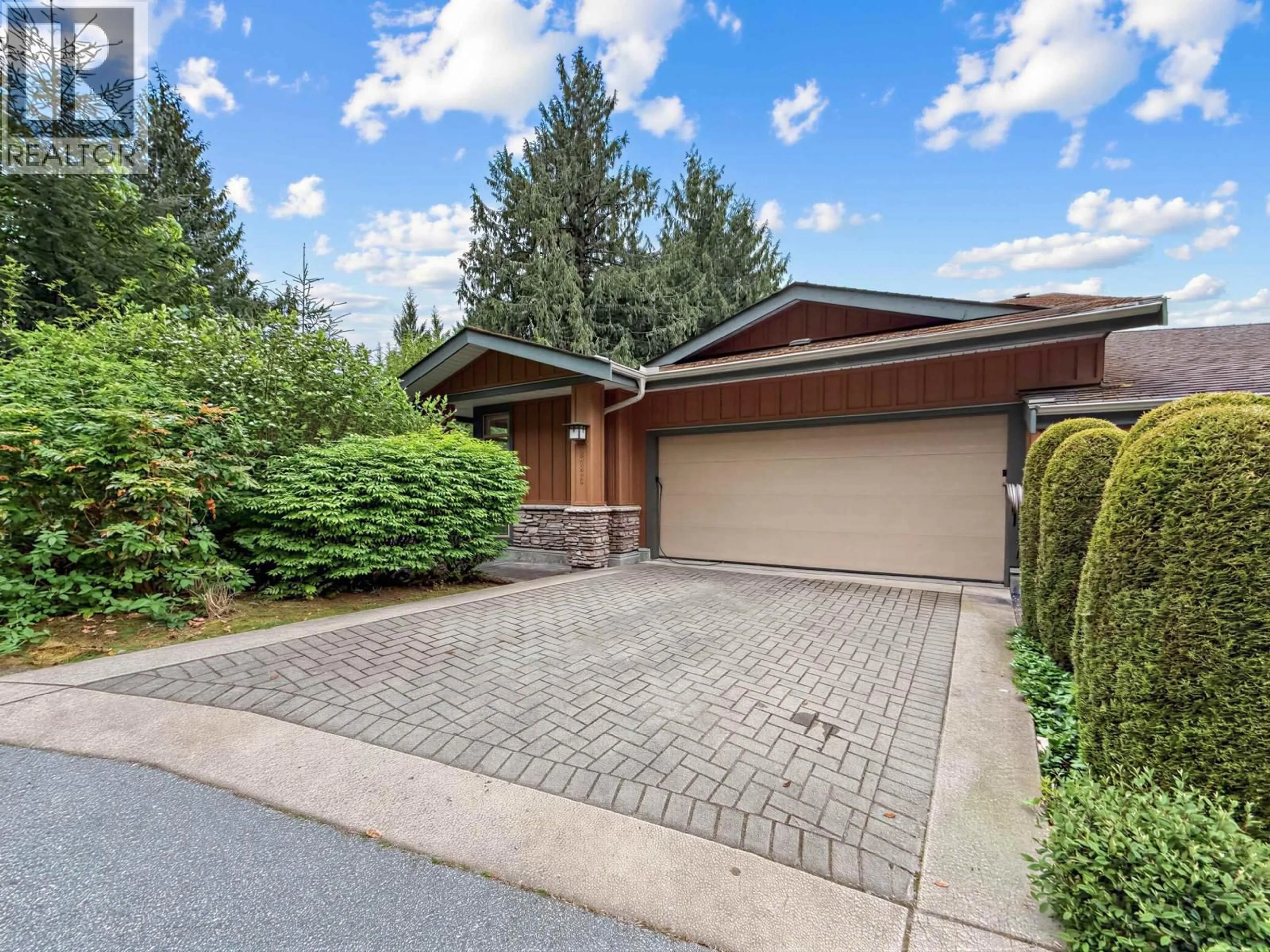 Home with brick exterior material, street for 8725 SEASCAPE DRIVE, West Vancouver British Columbia V7W3J7