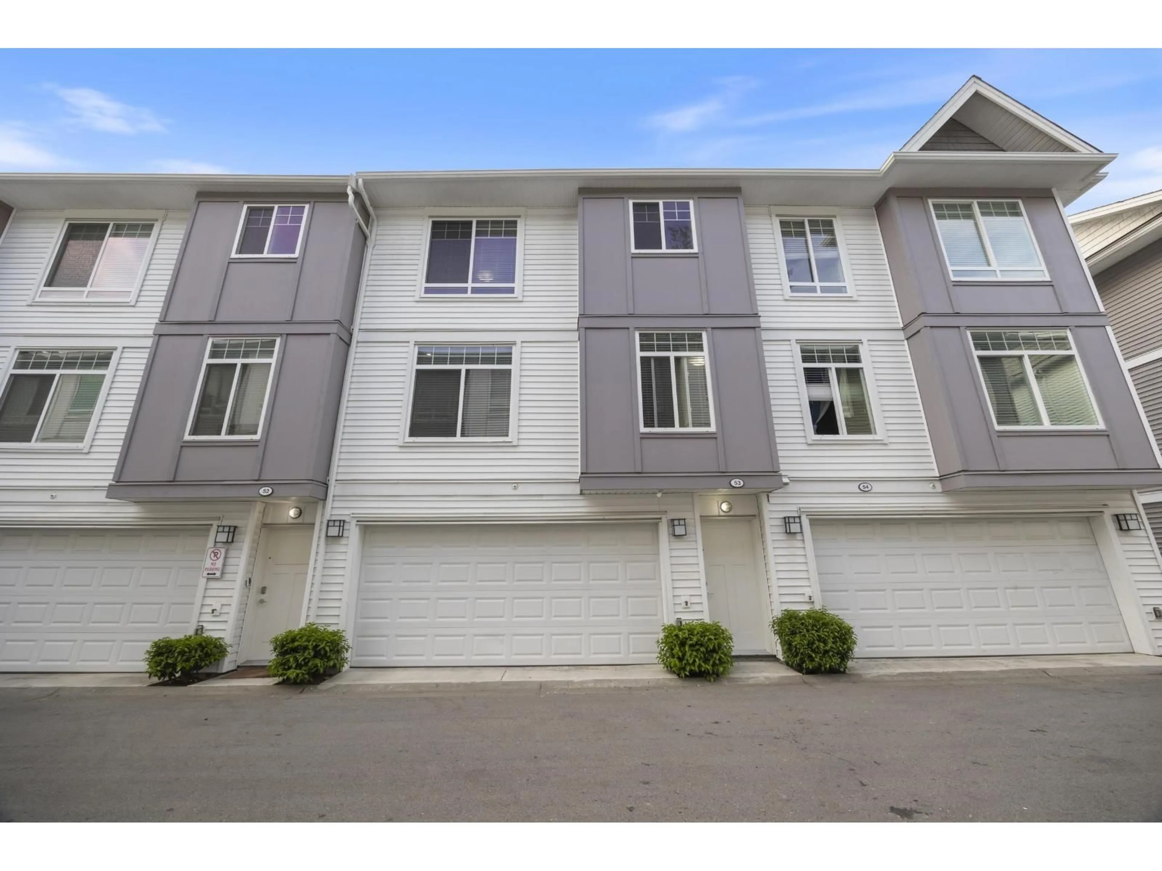 Unknown for 53 - 11267 133 STREET, Surrey British Columbia V3R0E3