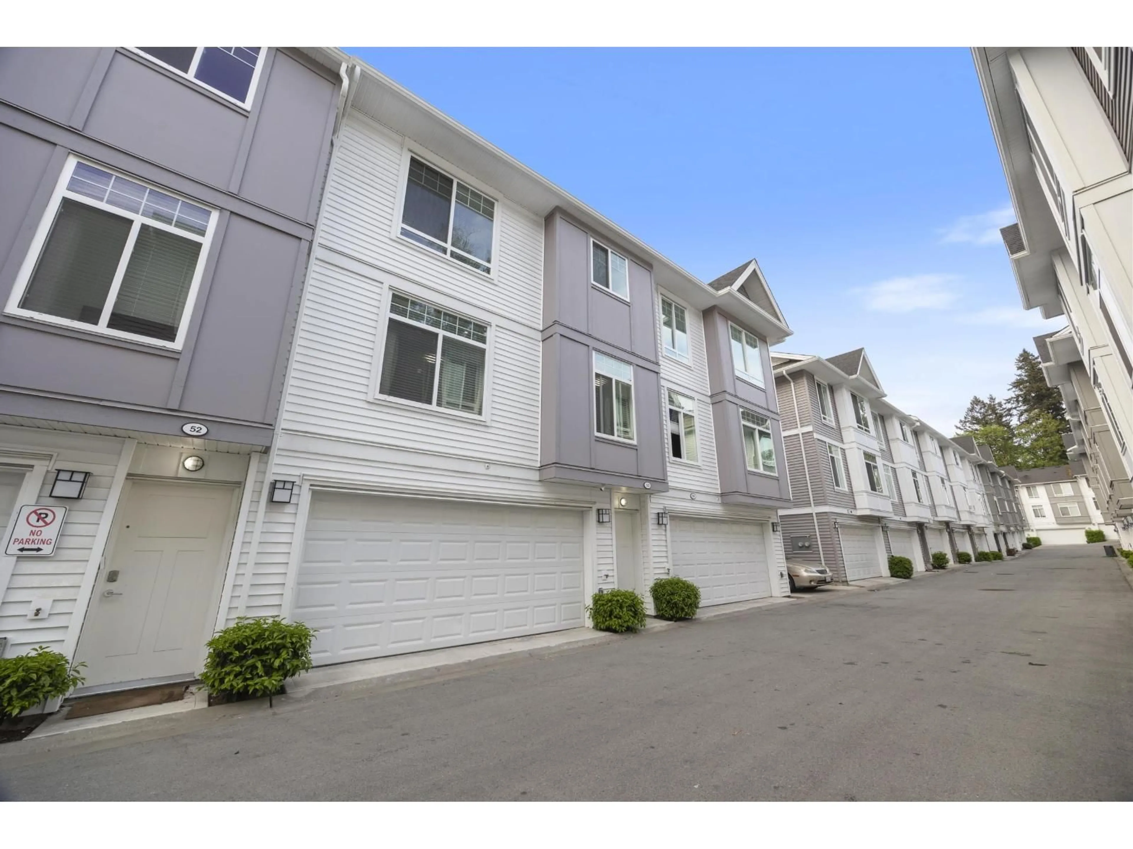 Unknown for 53 - 11267 133 STREET, Surrey British Columbia V3R0E3