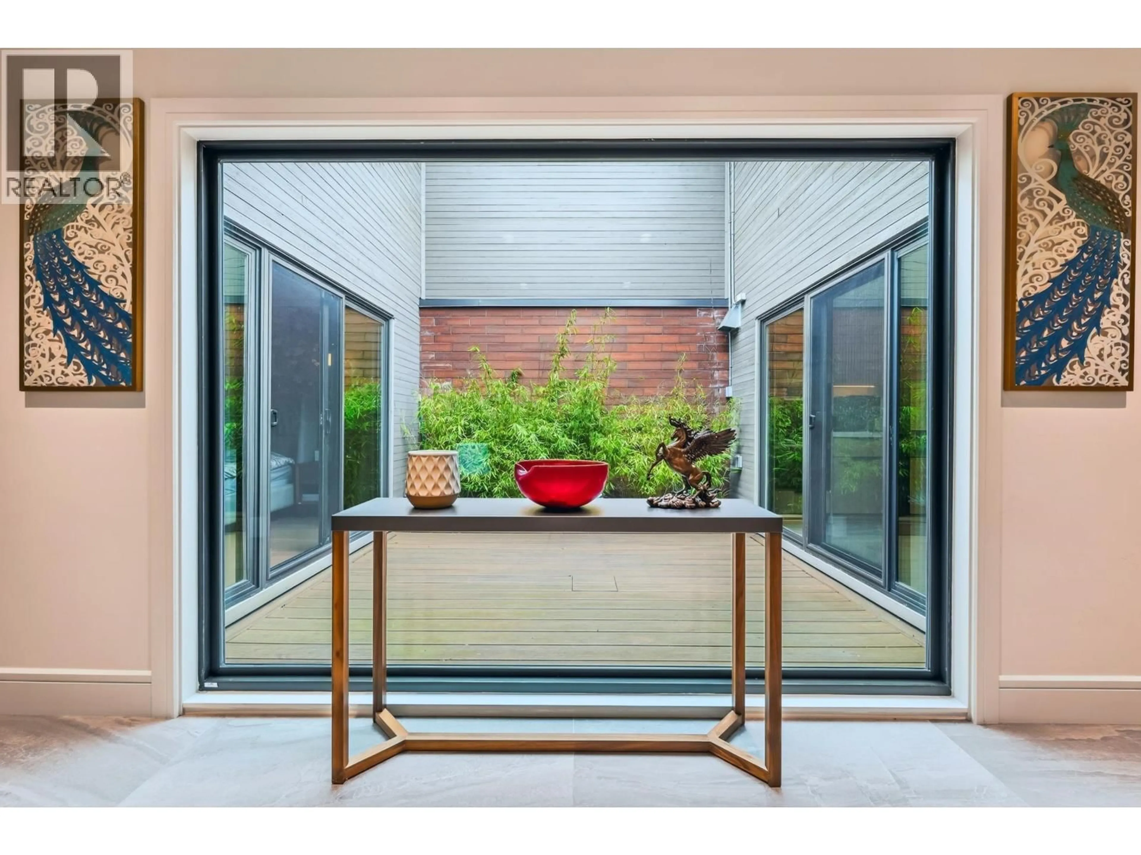 Indoor entryway for 423 GREENSBORO PLACE, Vancouver British Columbia V5X4M6