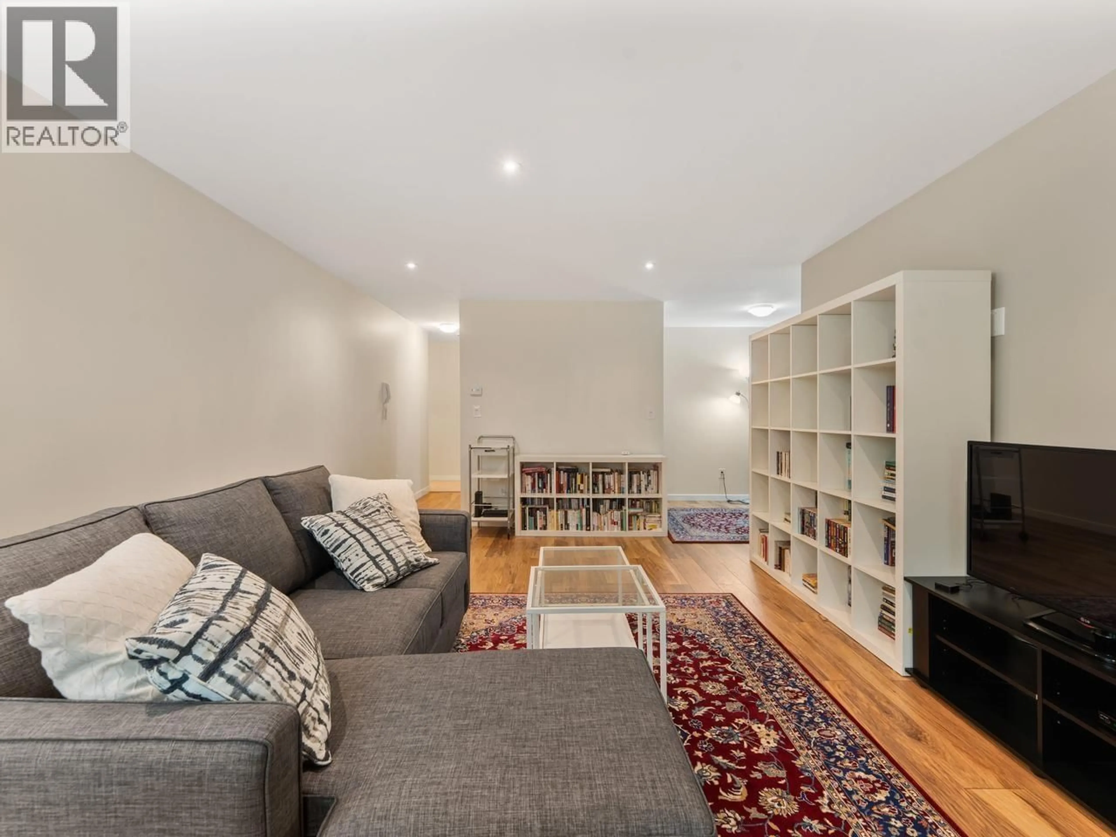 Living room with furniture, unknown for 305 - 1611 3RD STREET, Vancouver British Columbia V5N1H1