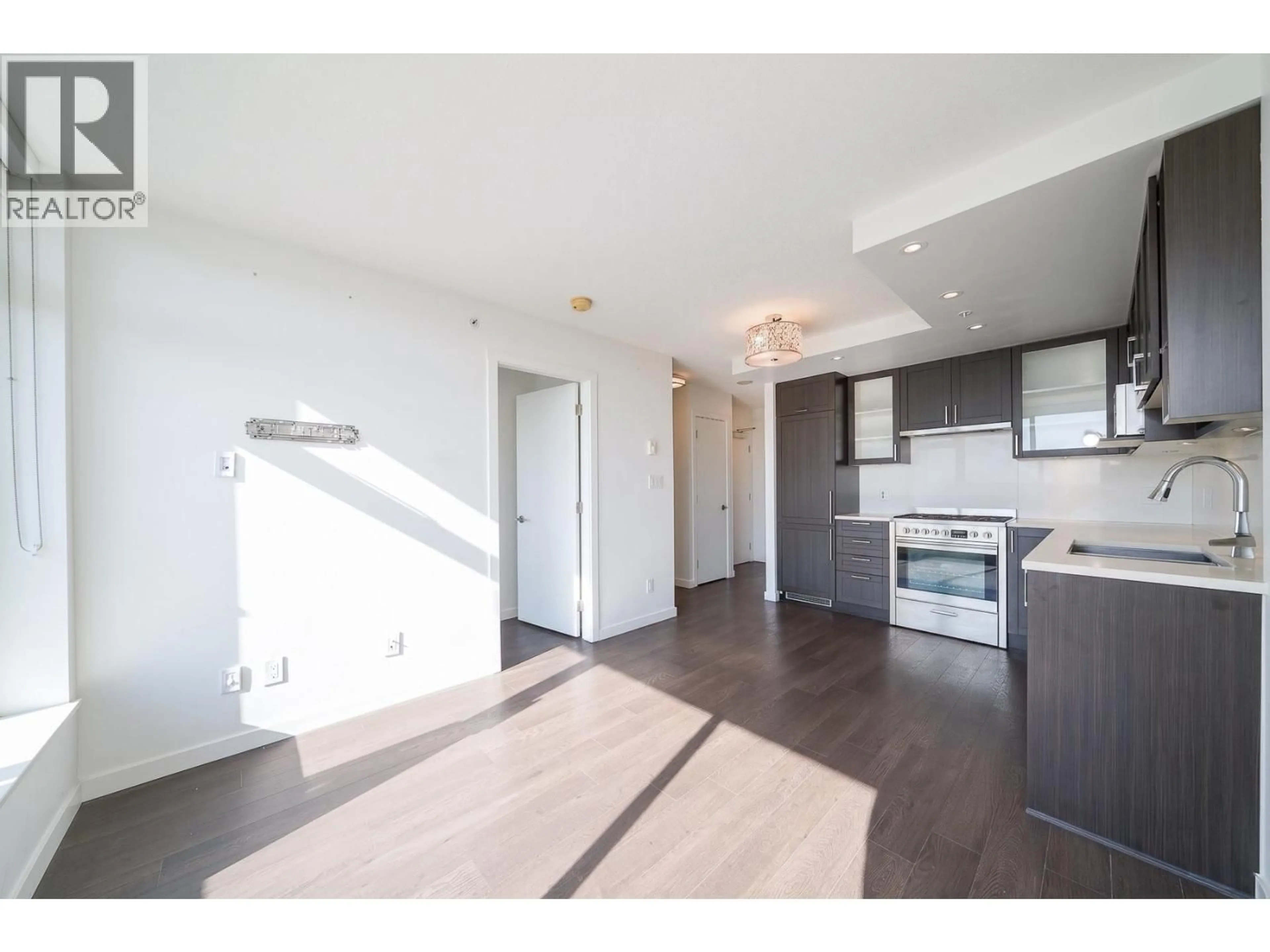 Unknown for 2601 - 5515 BOUNDARY ROAD, Vancouver British Columbia V5R0E3