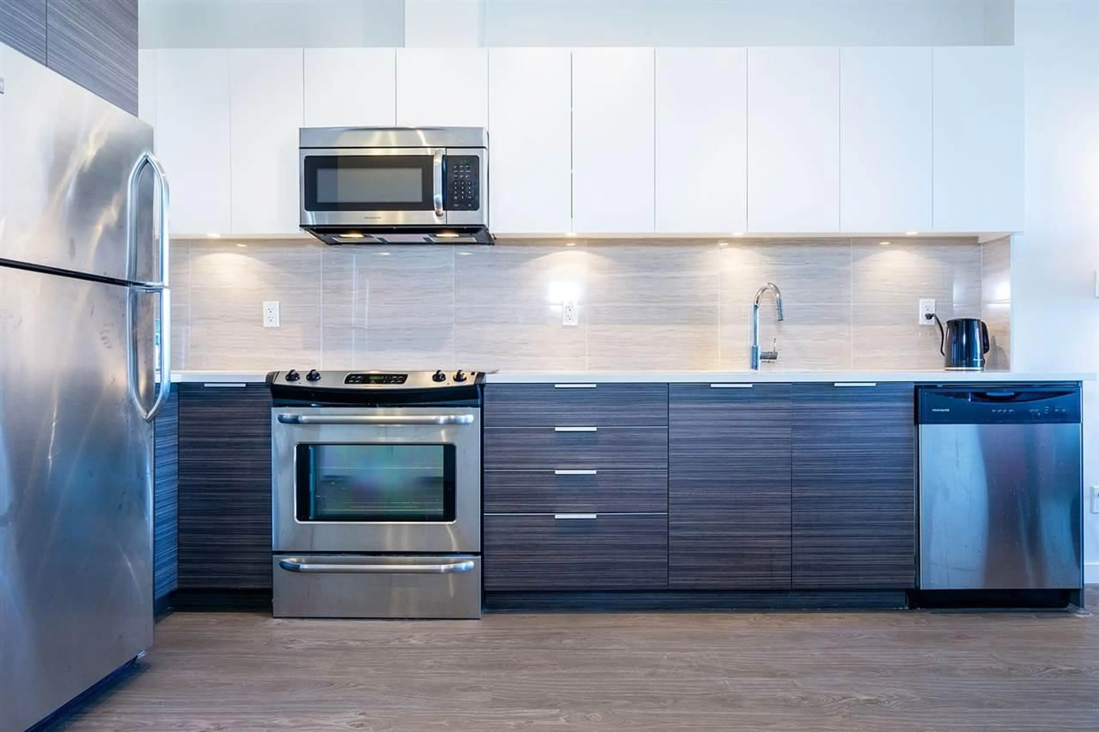 Unknown for 2602 - 13303 CENTRAL AVENUE, Surrey British Columbia V3T0K6