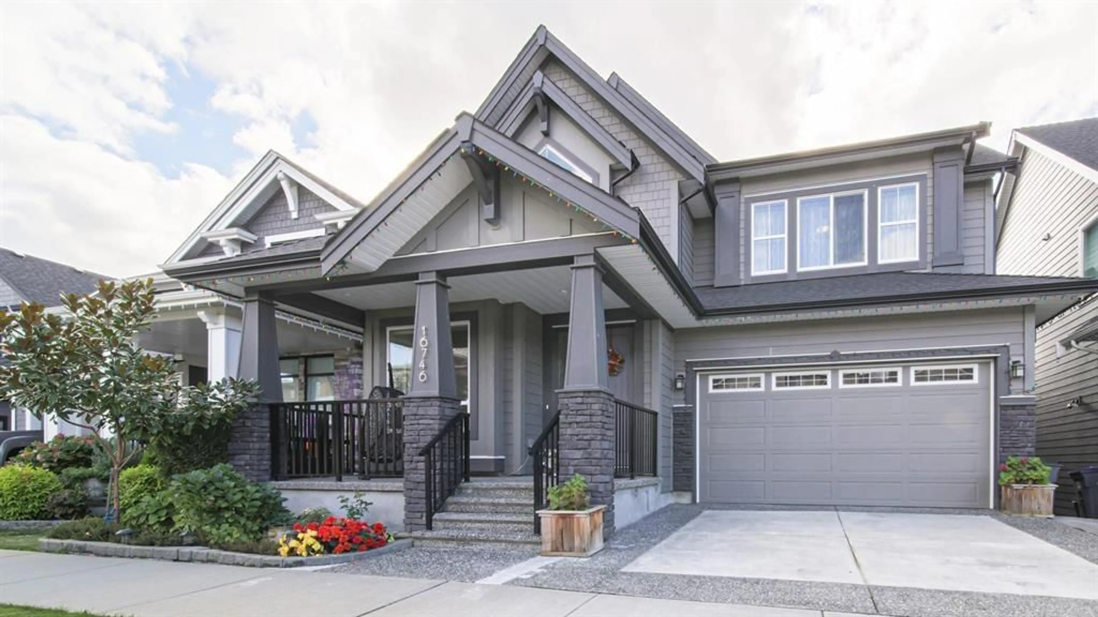 Home with vinyl exterior material, street for 16746 18 AVENUE, Surrey British Columbia V3Z0T3