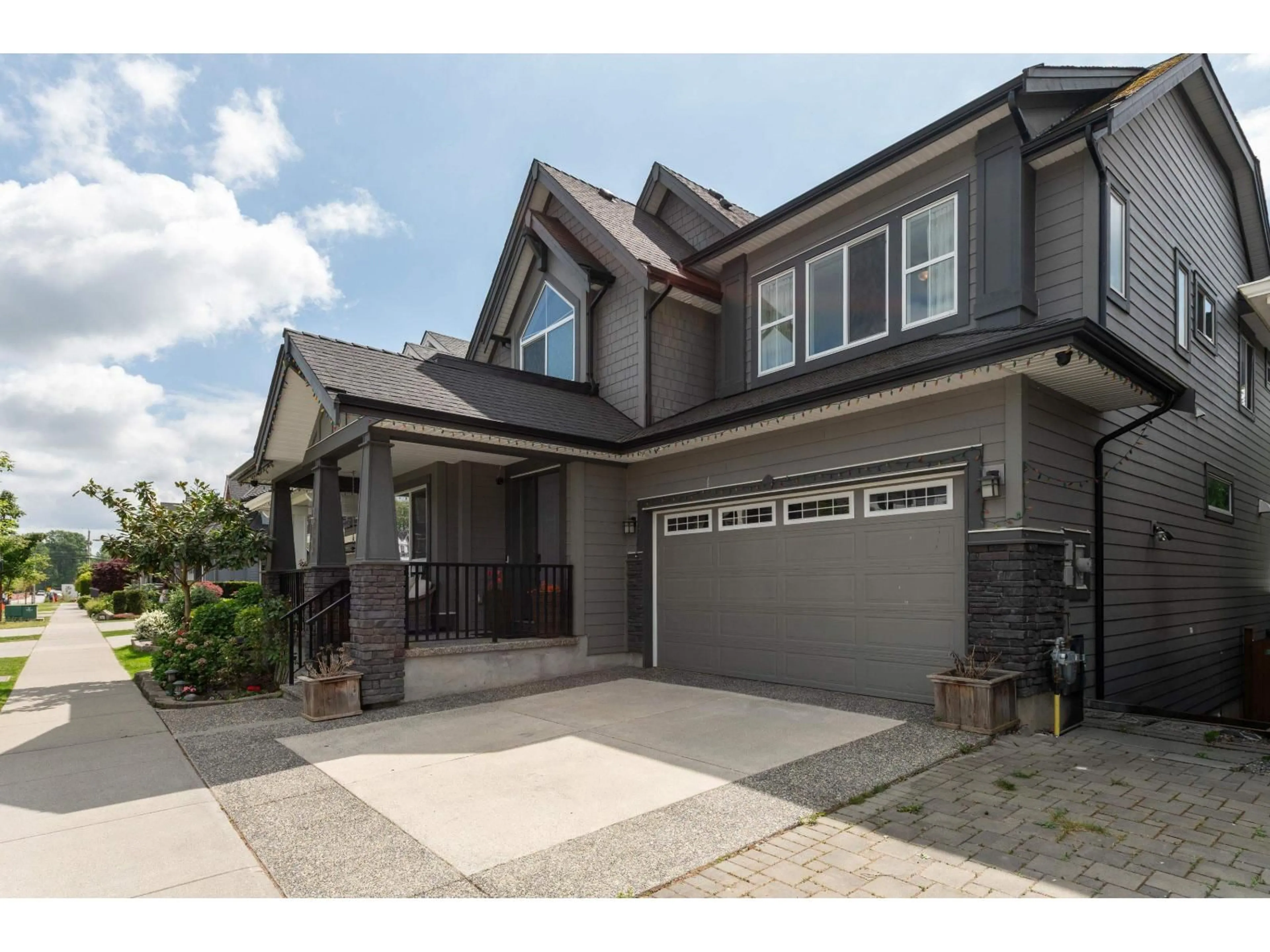 Unknown for 16746 18 AVENUE, Surrey British Columbia V3Z0T3