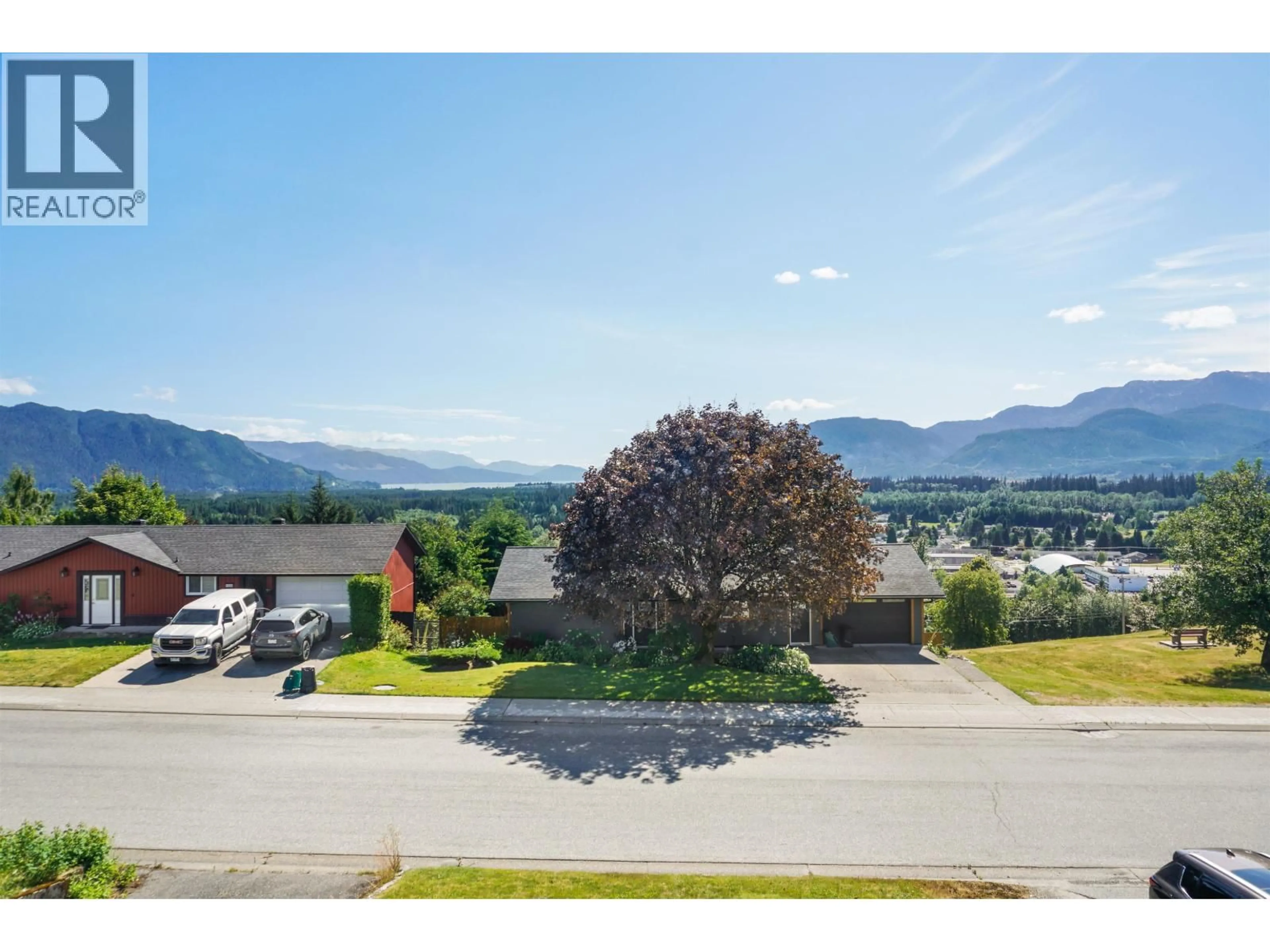 A pic from outside/outdoor area/front of a property/back of a property/a pic from drone, mountain view for 1316 ALBATROSS AVENUE, Kitimat British Columbia V8C1P8
