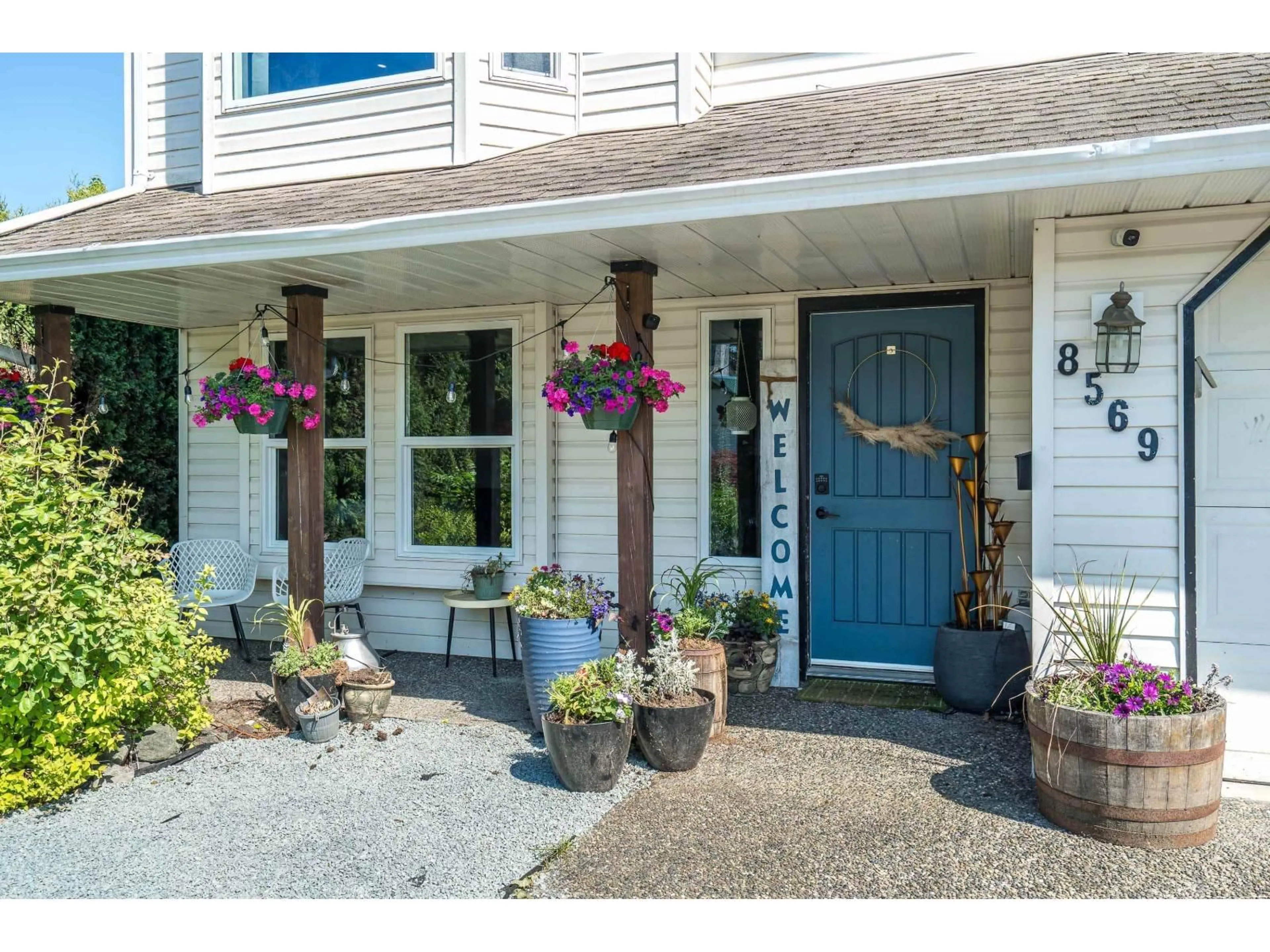 Indoor entryway for 8569 MCKEE PLACE, Chilliwack British Columbia V2P7X8