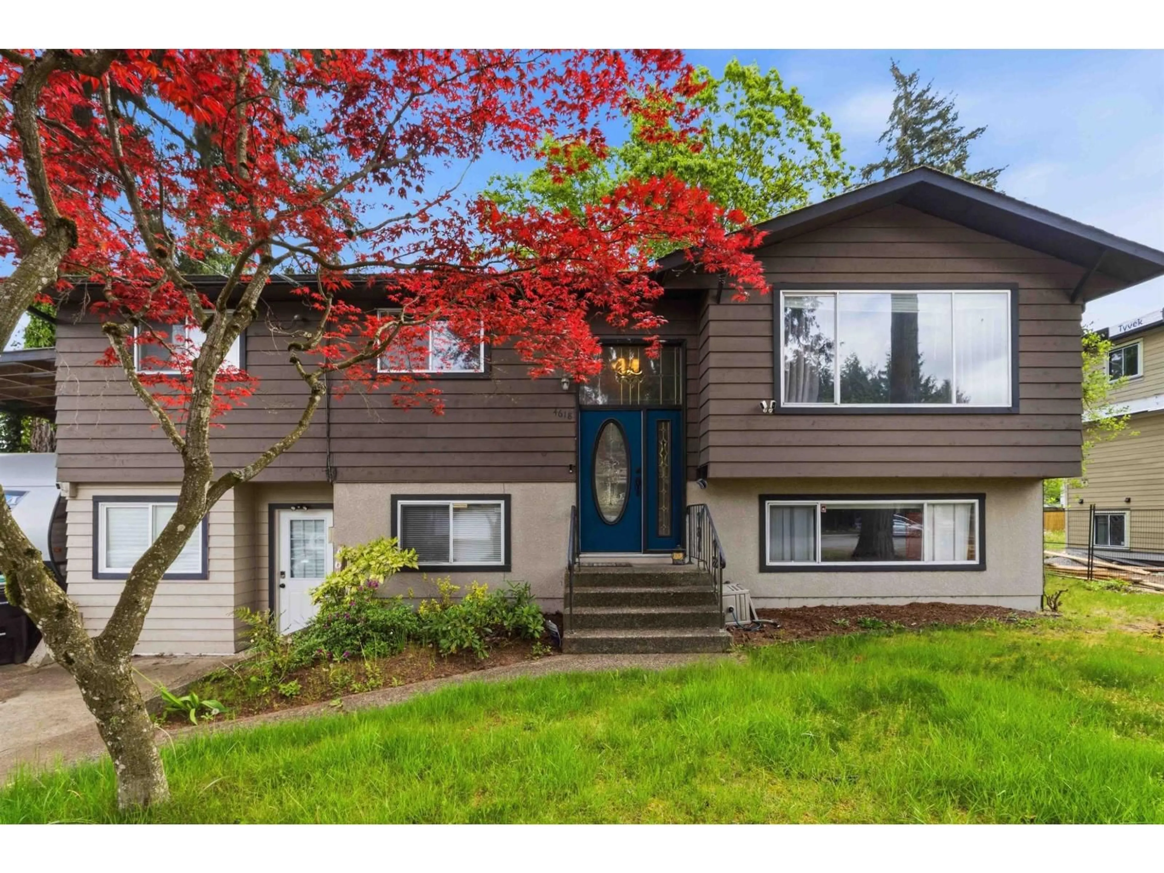 Home with vinyl exterior material, street for 4618 207A STREET, Langley British Columbia V3A5N3