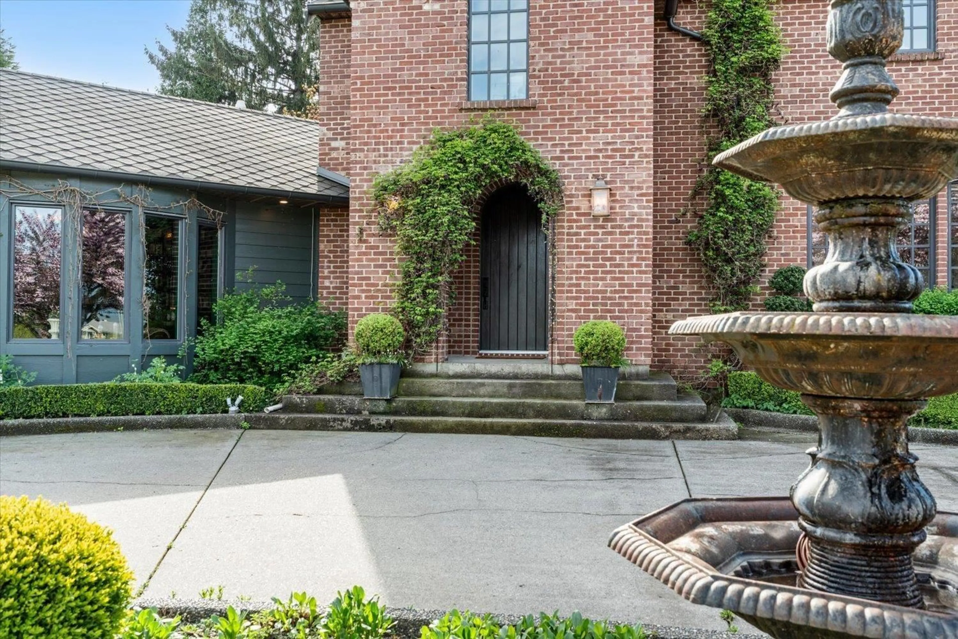 Home with brick exterior material, street for 10419 MCSWEEN ROAD, Chilliwack British Columbia V2P6H5