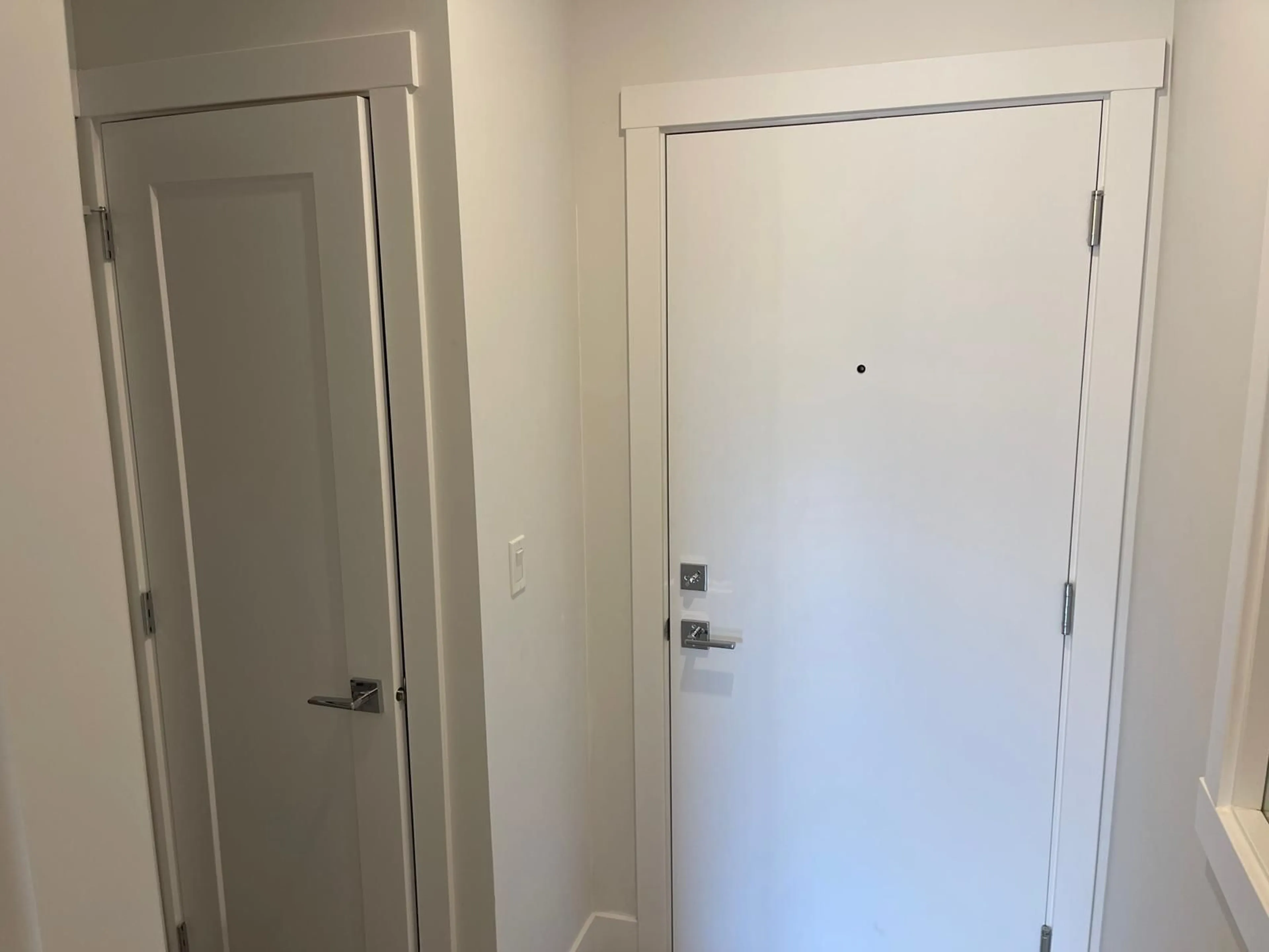 A pic of a room for 209 - 14438 72 AVENUE, Surrey British Columbia V3S0B6