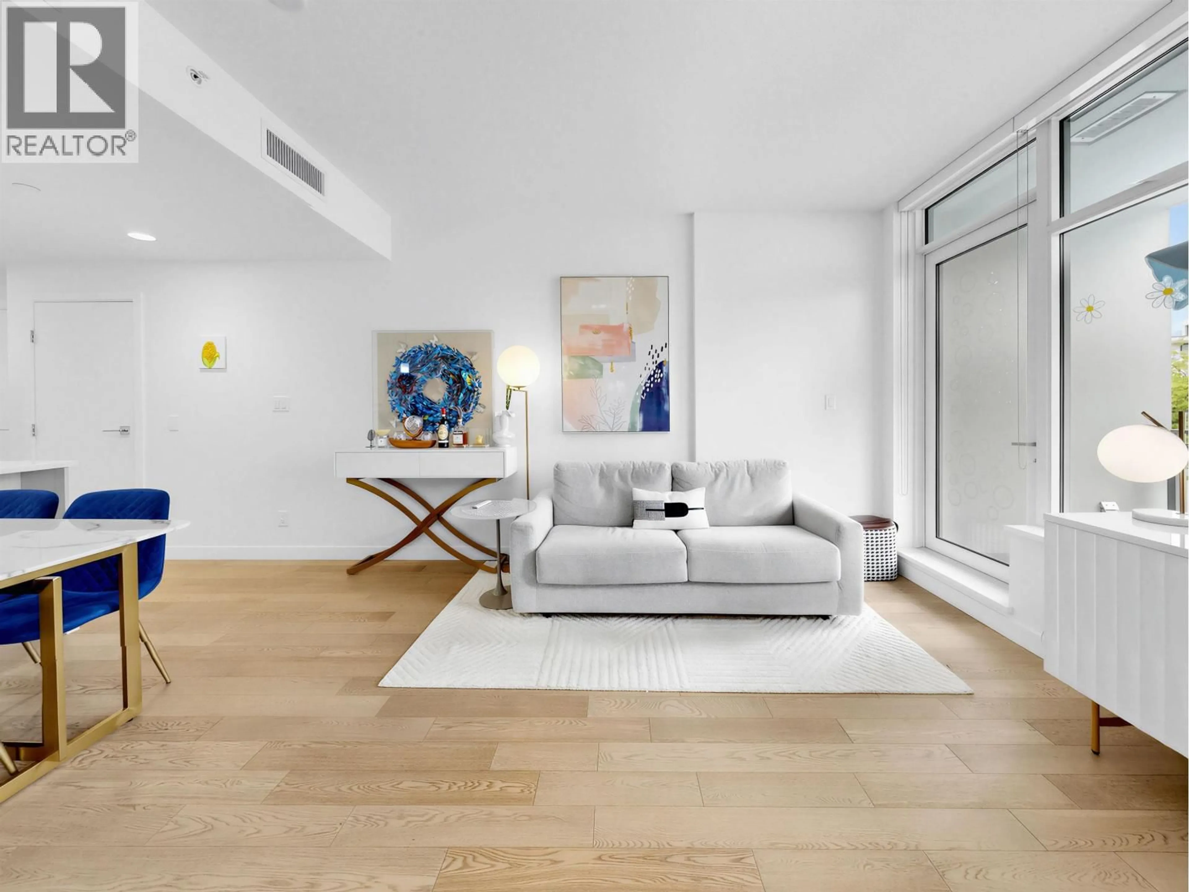 Living room with furniture, unknown for 304 - 4963 CAMBIE STREET, Vancouver British Columbia V5Z0H5