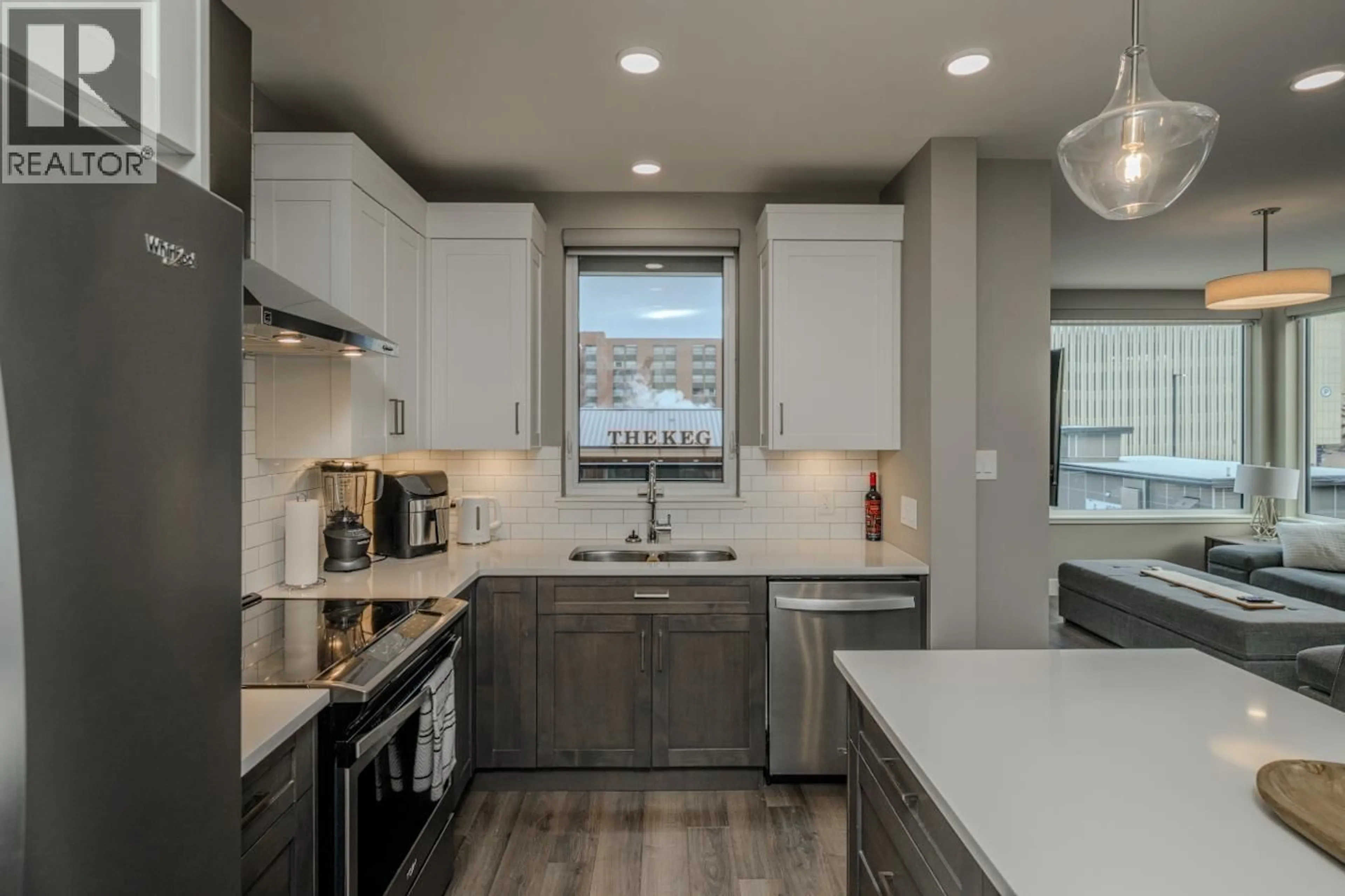 Open concept kitchen, unknown for 201 - 1087 6TH AVENUE, Prince George British Columbia V2L0E5