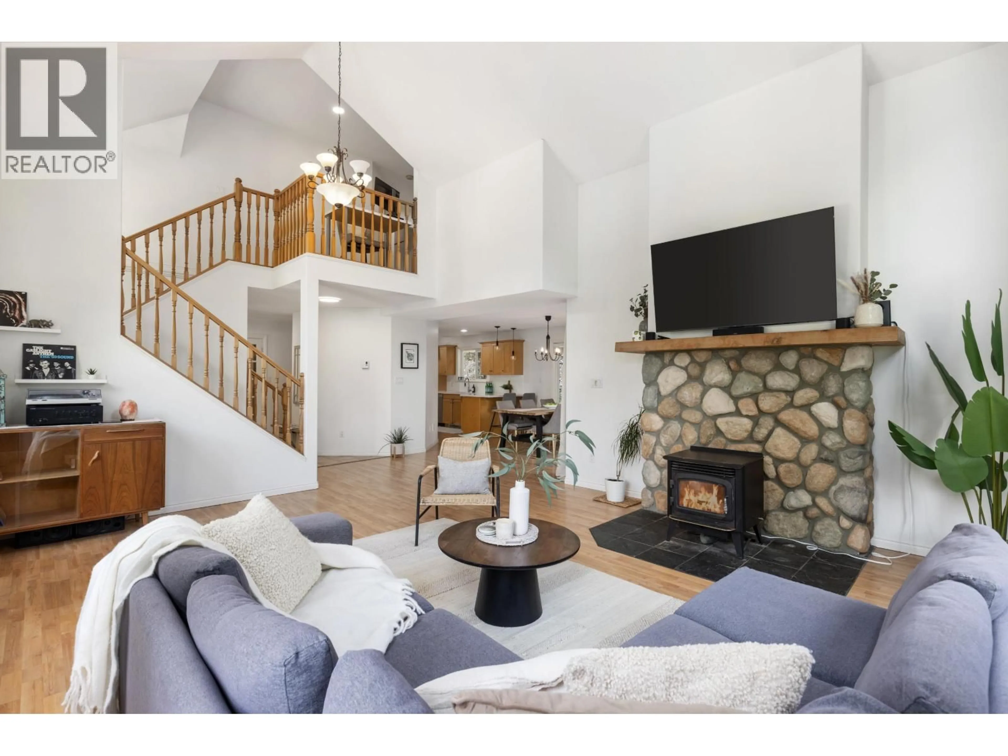 Living room with furniture, unknown for 7463 BEECHWOOD STREET, Pemberton British Columbia V0N2L1