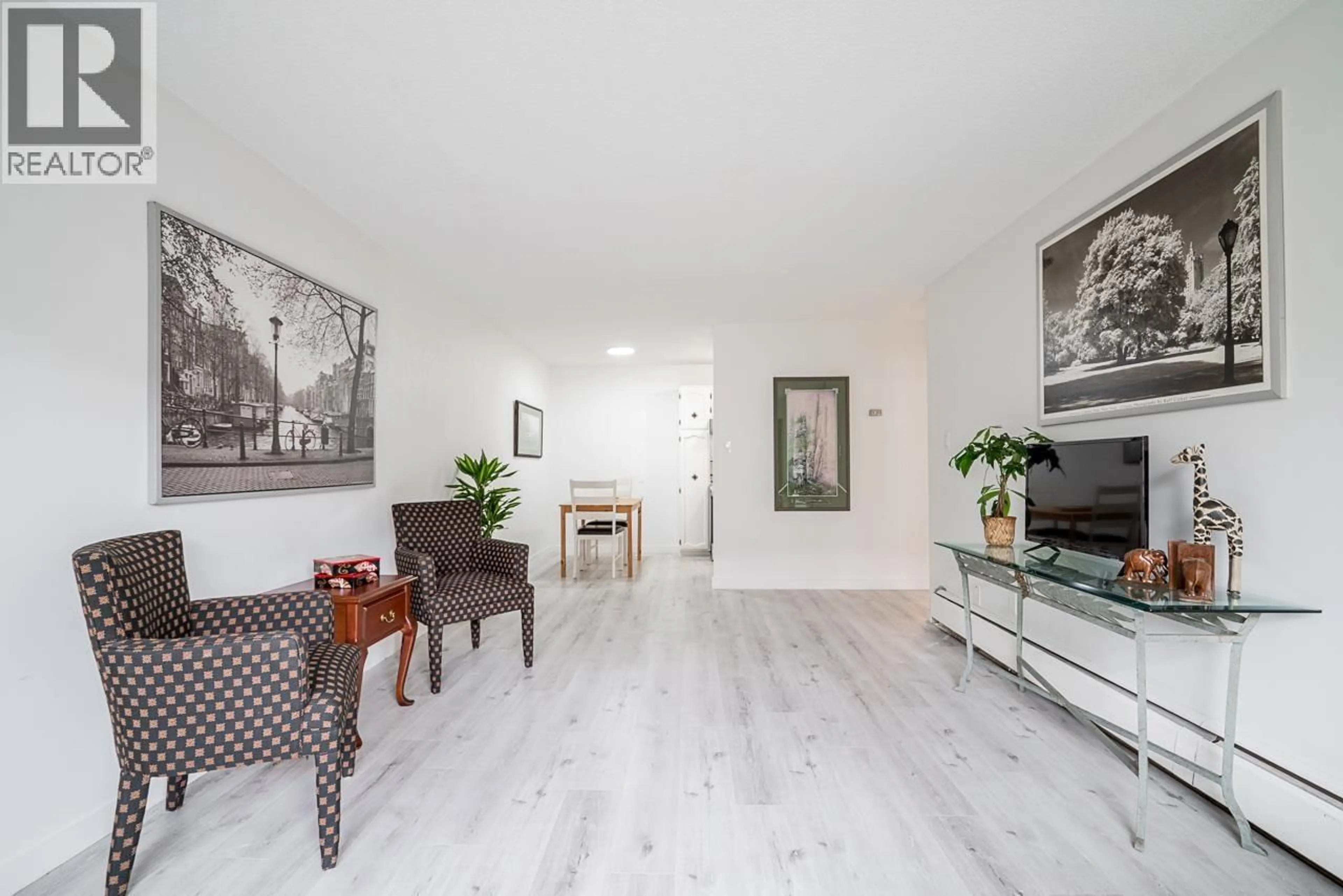 Unknown for 318 - 750 7TH AVENUE, Vancouver British Columbia V5T4H5