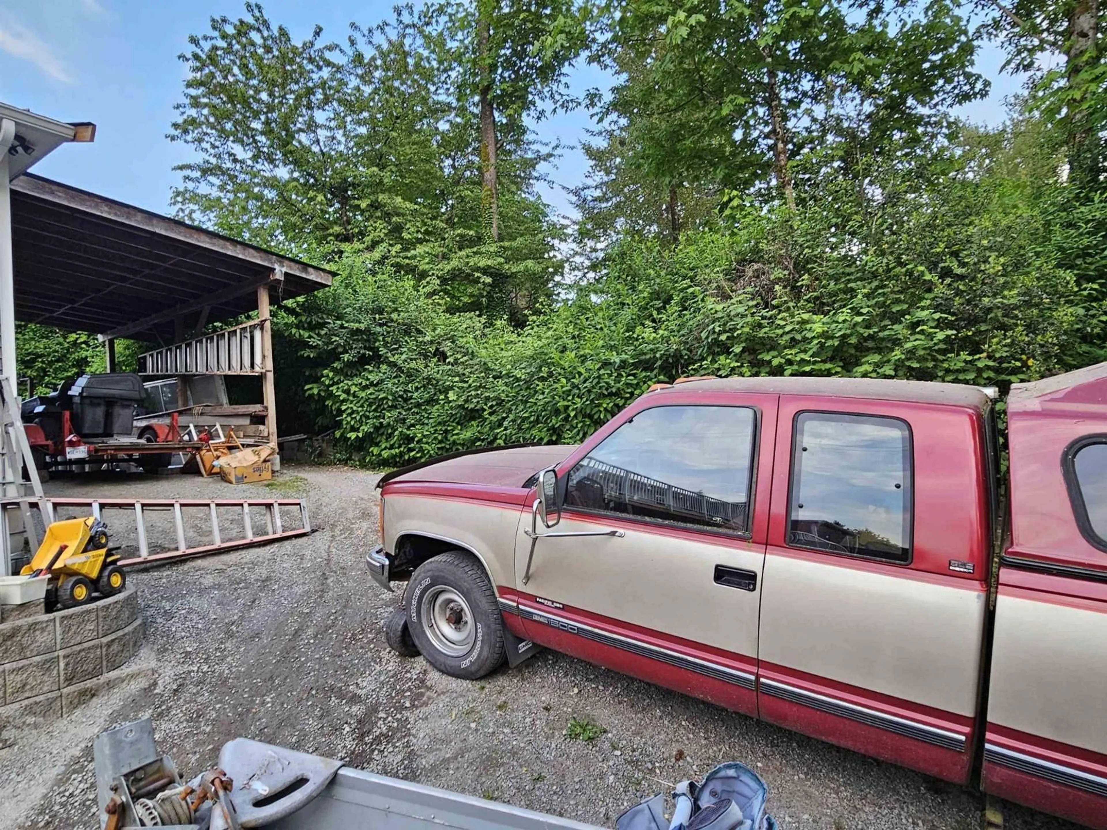 Unknown for 10223 124 STREET, Surrey British Columbia V3V4T4