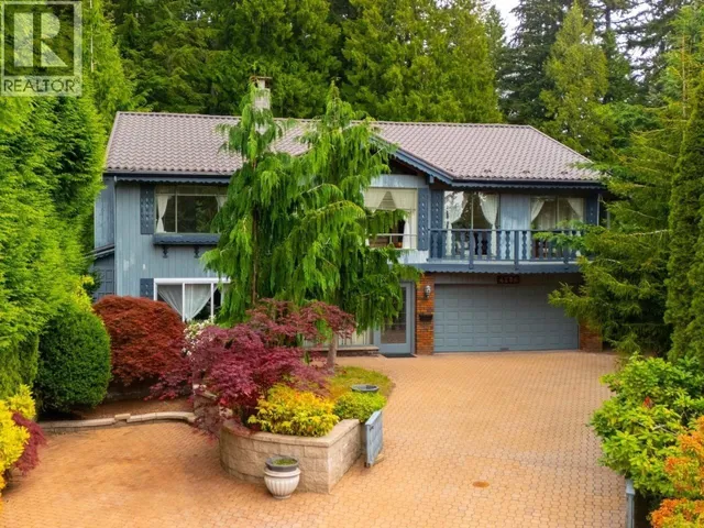 4786 ARMOUR COURT, North Vancouver 2