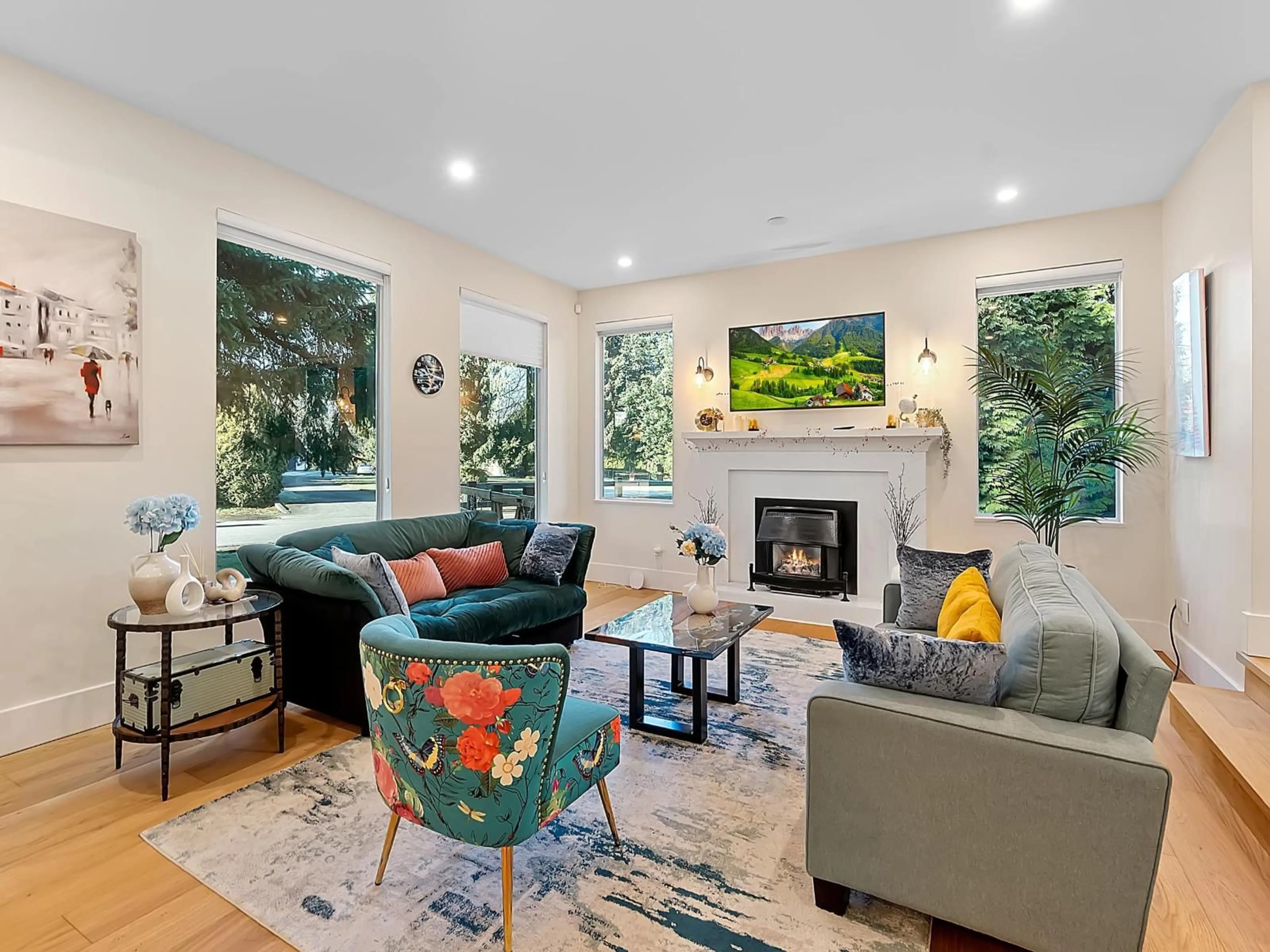 Living room with furniture, unknown for 8042 197 STREET, Langley British Columbia V2Y1Y4