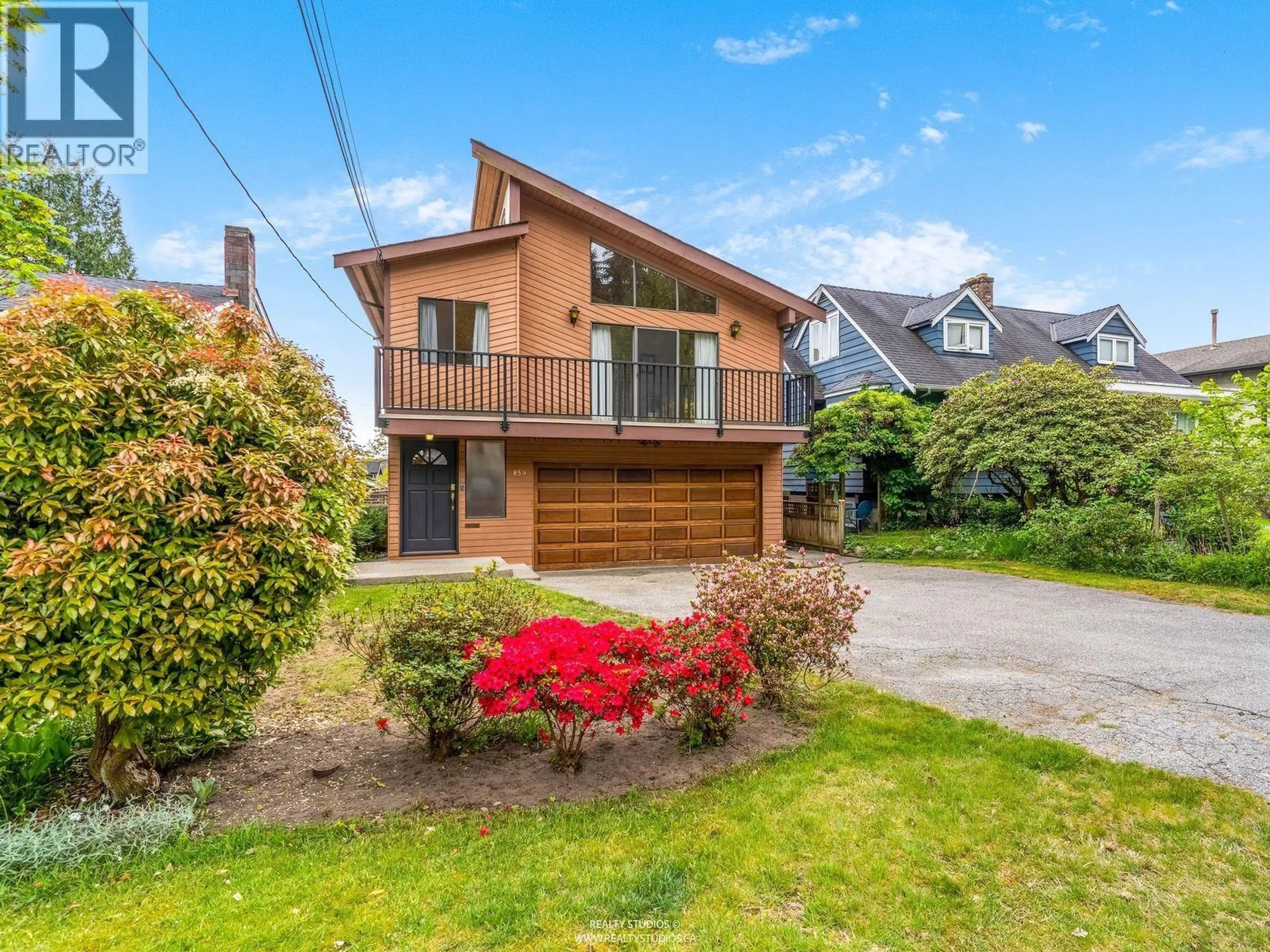 Unknown for 859 17TH STREET, North Vancouver British Columbia V7L2X2