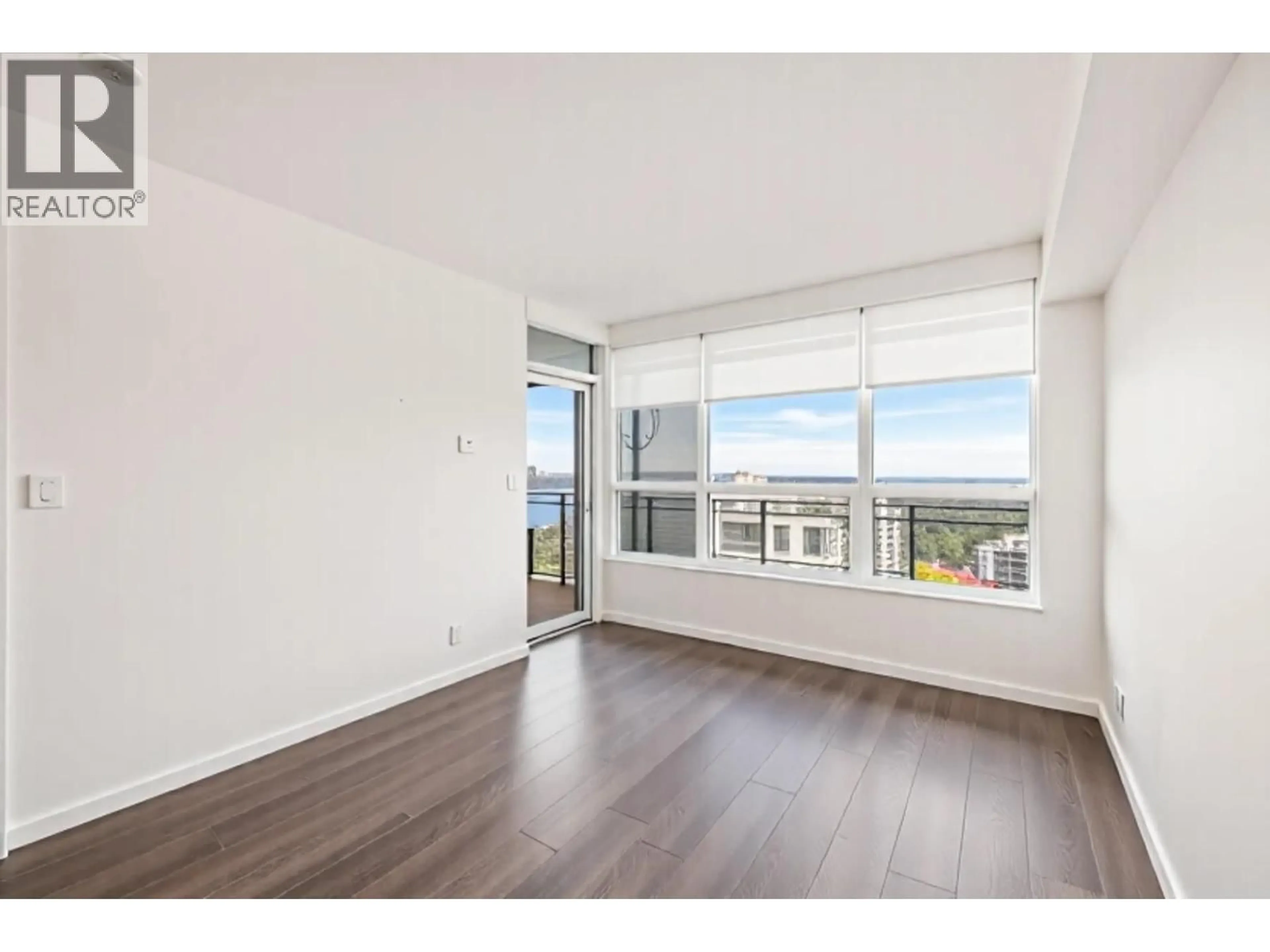 A pic of a room for 2105 - 125 14TH STREET, North Vancouver British Columbia V7L0E6