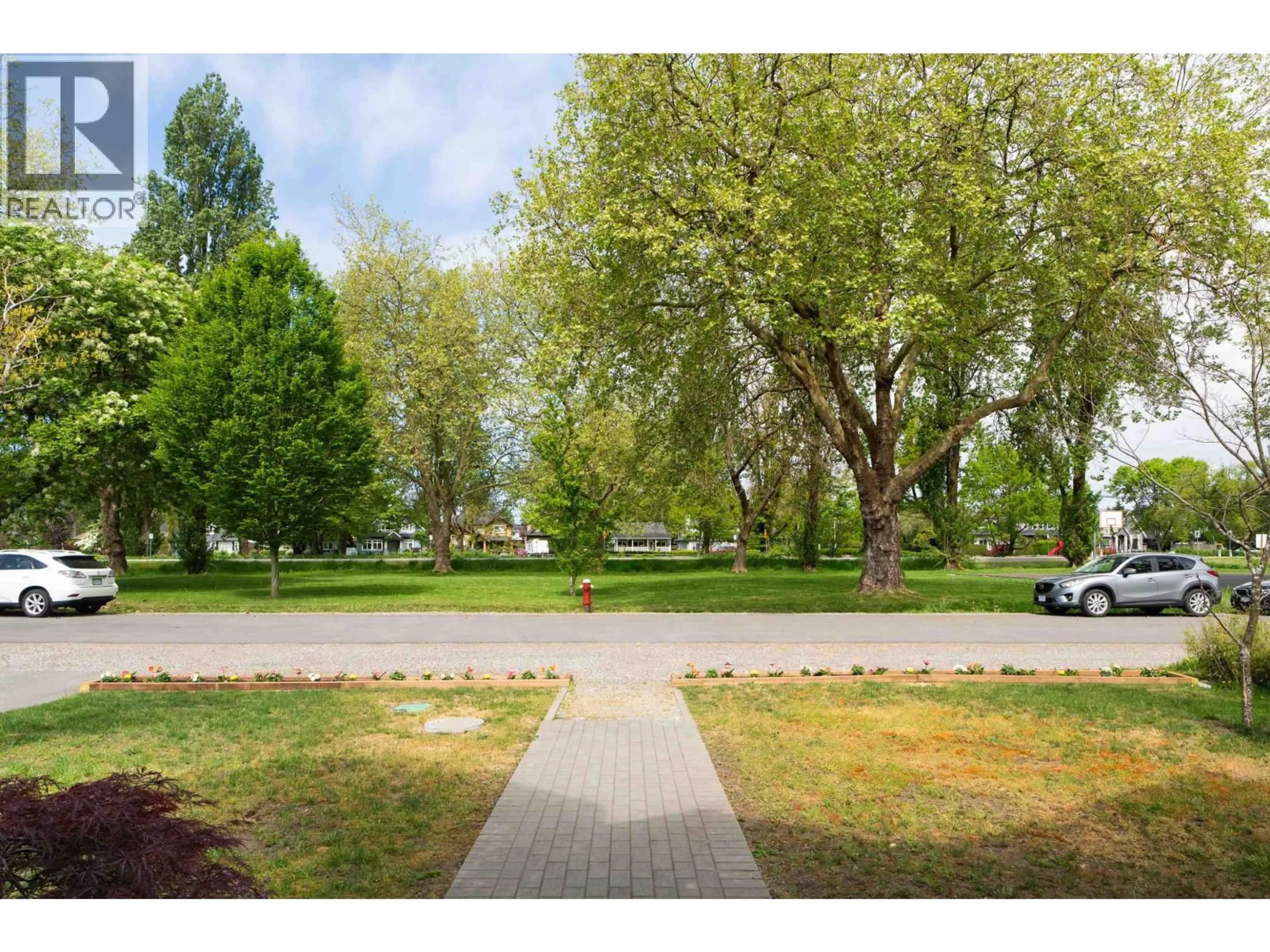 A pic from outside/outdoor area/front of a property/back of a property/a pic from drone, street for 1240 LANCASTER CRESCENT, Richmond British Columbia V7B1C5