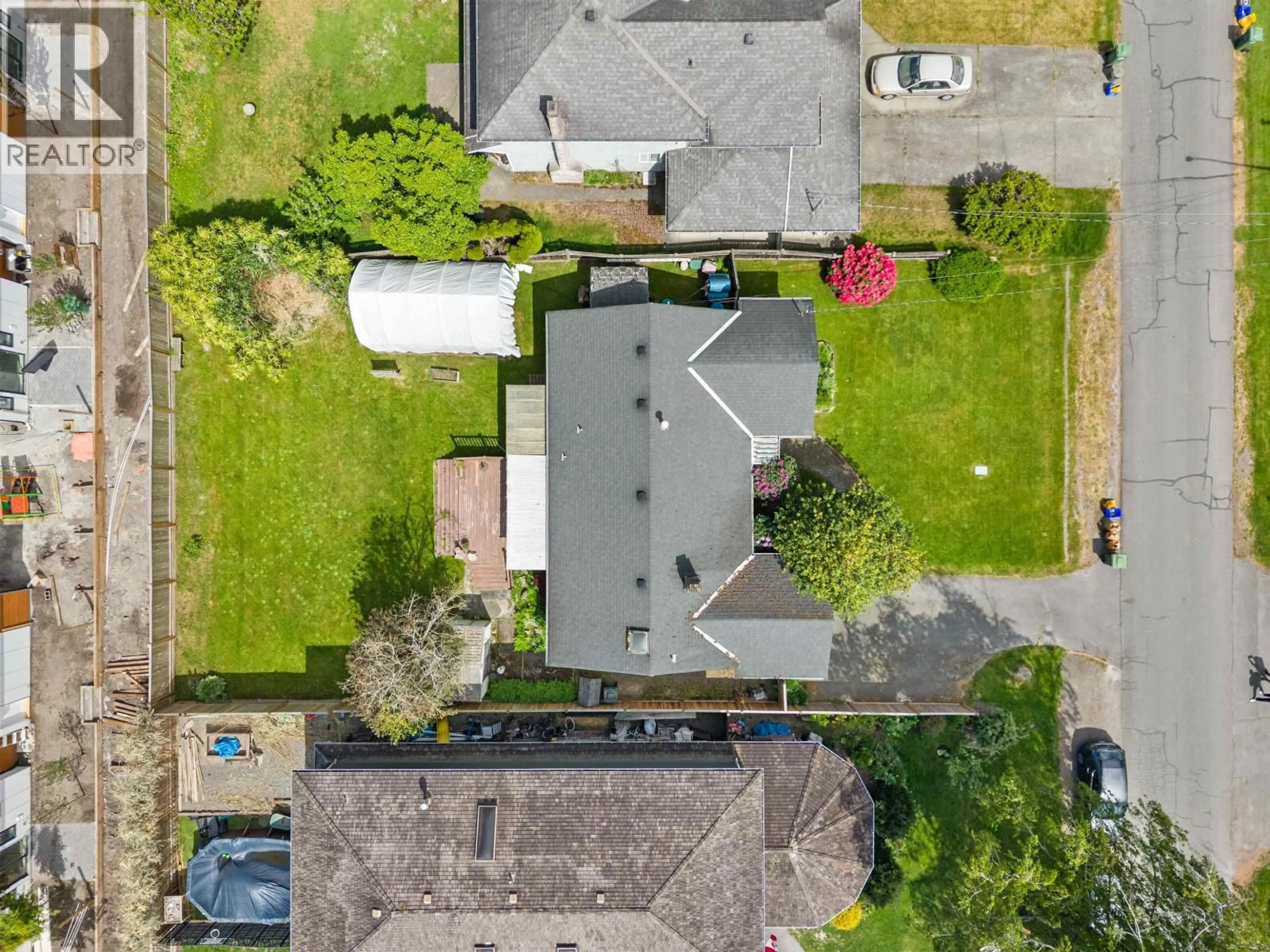 A pic from outside/outdoor area/front of a property/back of a property/a pic from drone, street for 10271 DENNIS CRESCENT, Richmond British Columbia V7A3R9