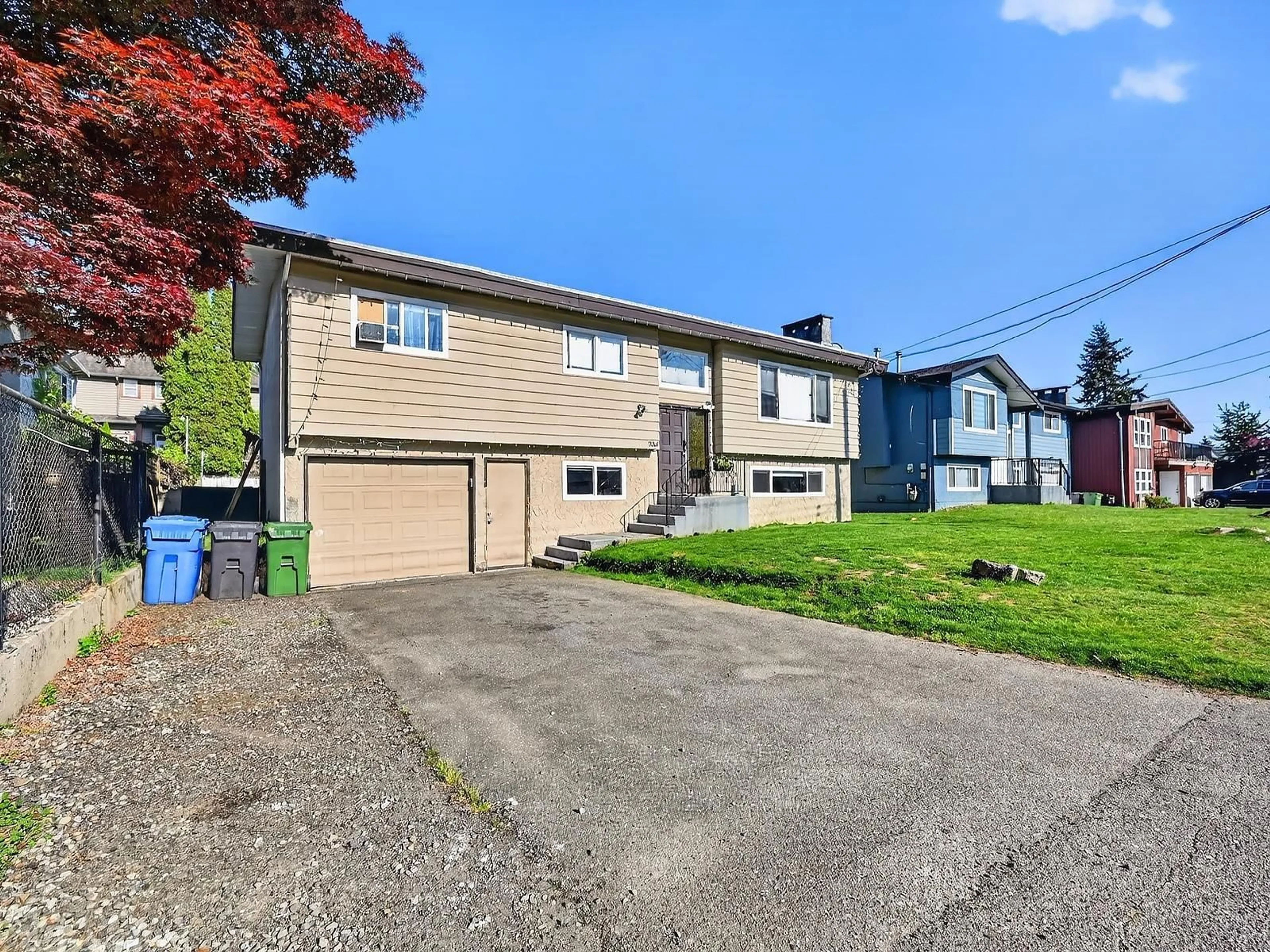 Unknown for 2068 RIDGEWAY STREET, Abbotsford British Columbia V2T3X7