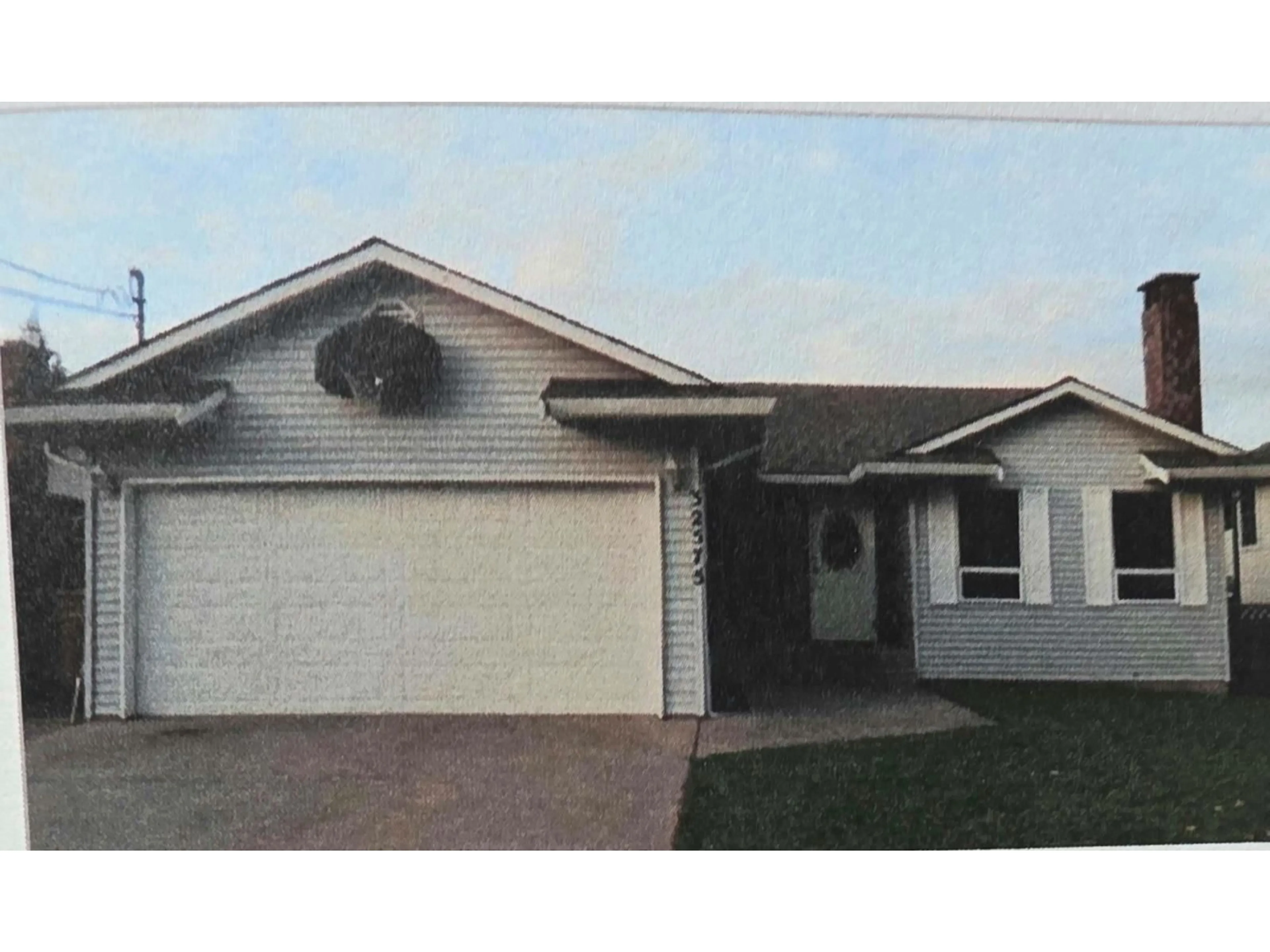 Home with vinyl exterior material, street for 32575 PEARDONVILLE ROAD, Abbotsford British Columbia V2T1N2
