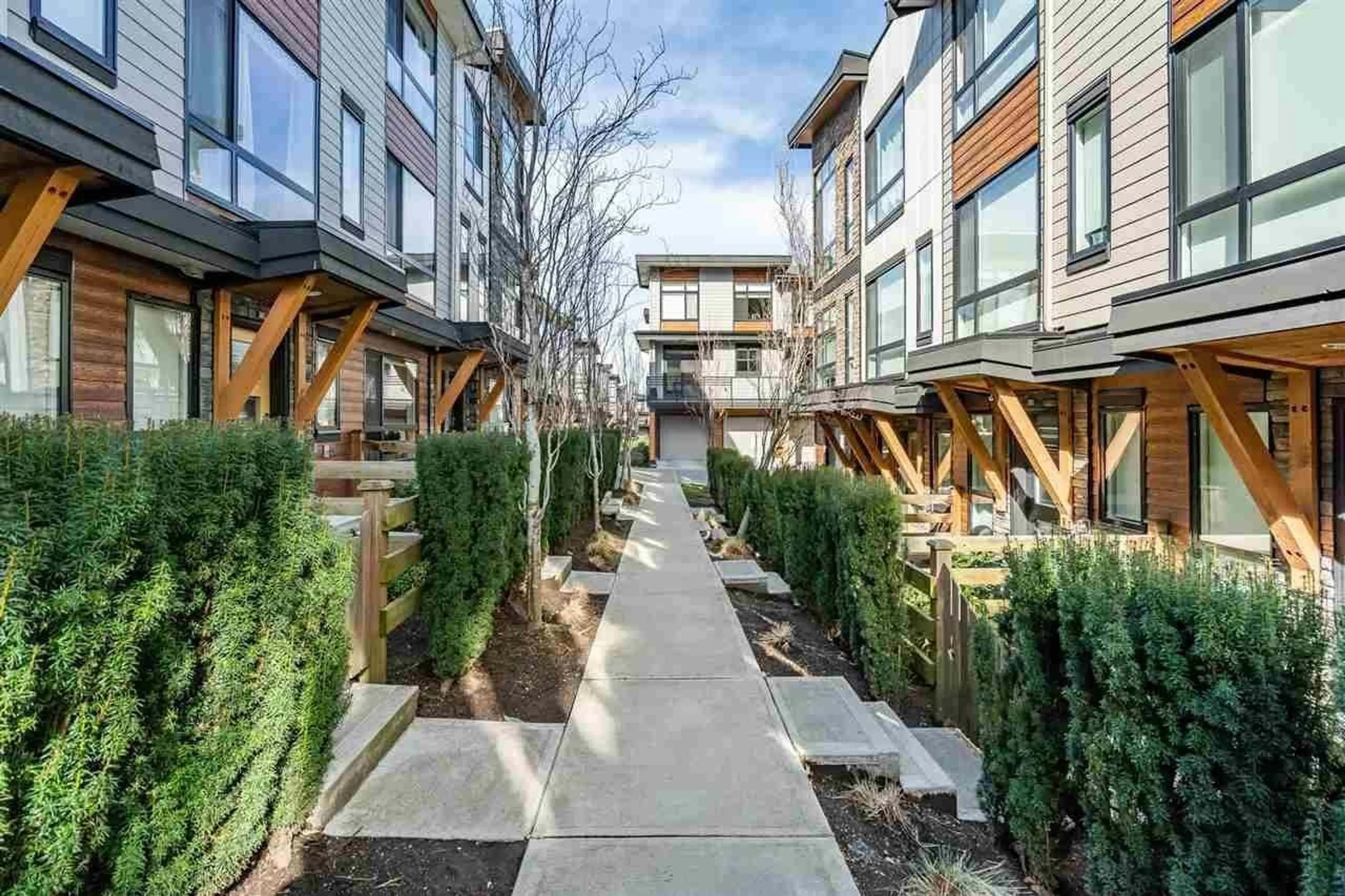 Patio, street for 111 - 16488 64TH AVENUE, Surrey British Columbia V3S6X6