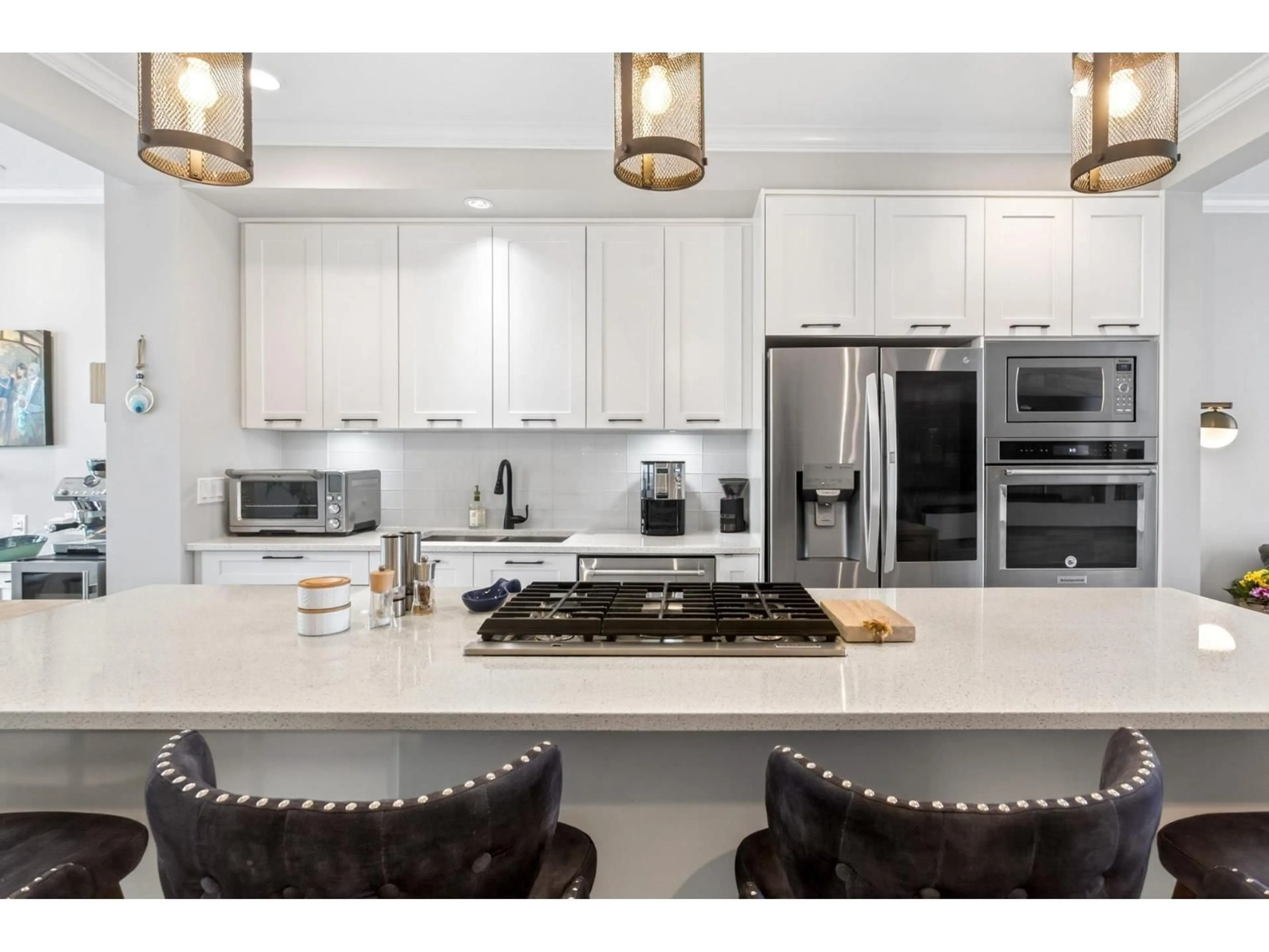 Open concept kitchen, ceramic/tile floor for 111 - 16488 64TH AVENUE, Surrey British Columbia V3S6X6