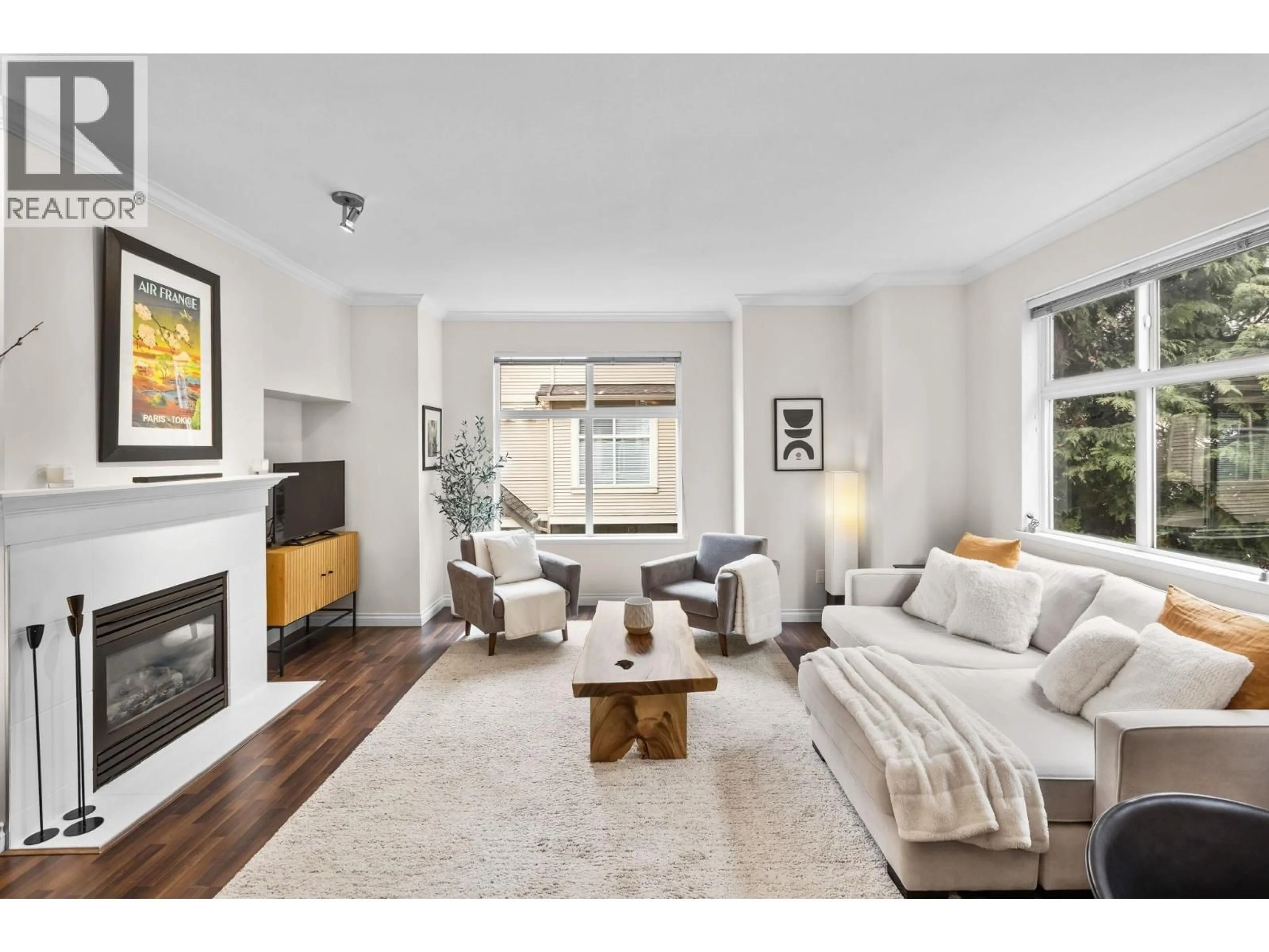 Living room with furniture, unknown for 14 - 12311 NO. 2 ROAD, Richmond British Columbia V7E0A1