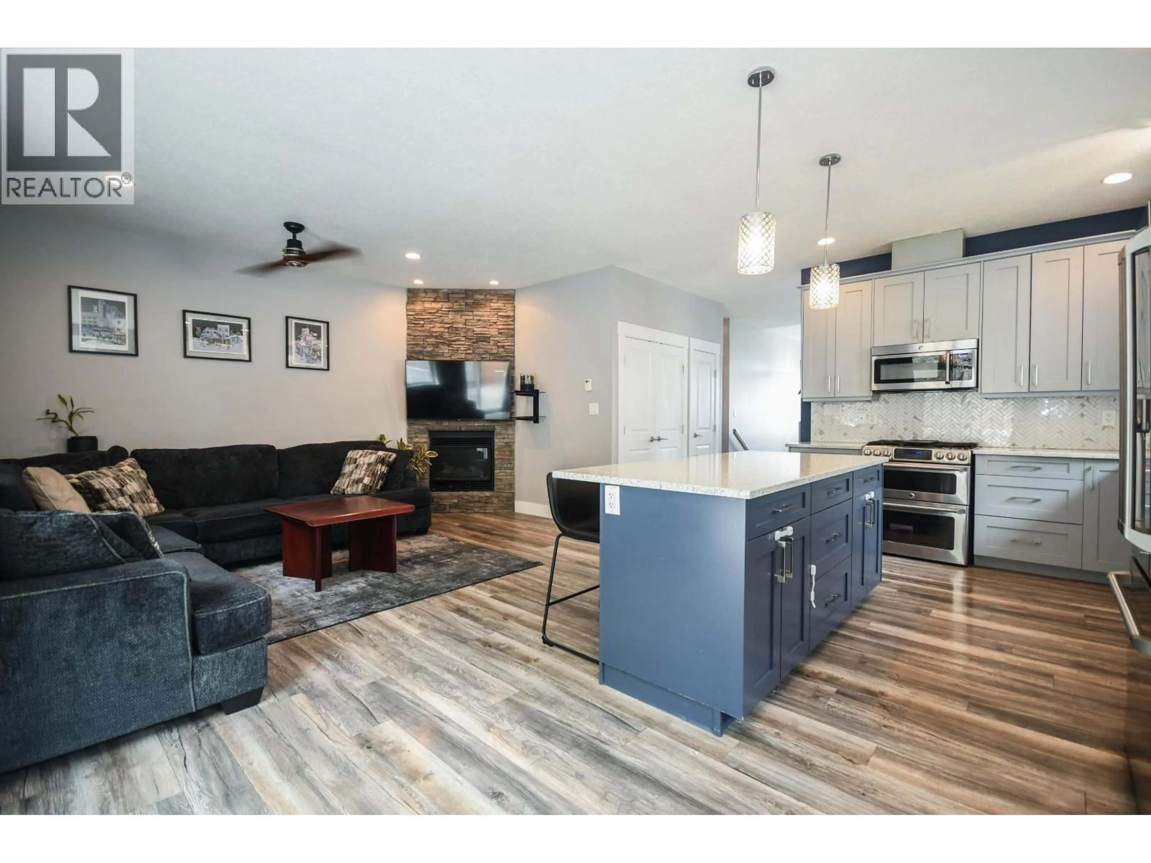Open concept kitchen, wood/laminate floor for 4634 AVTAR PLACE, Prince George British Columbia V2K0A9