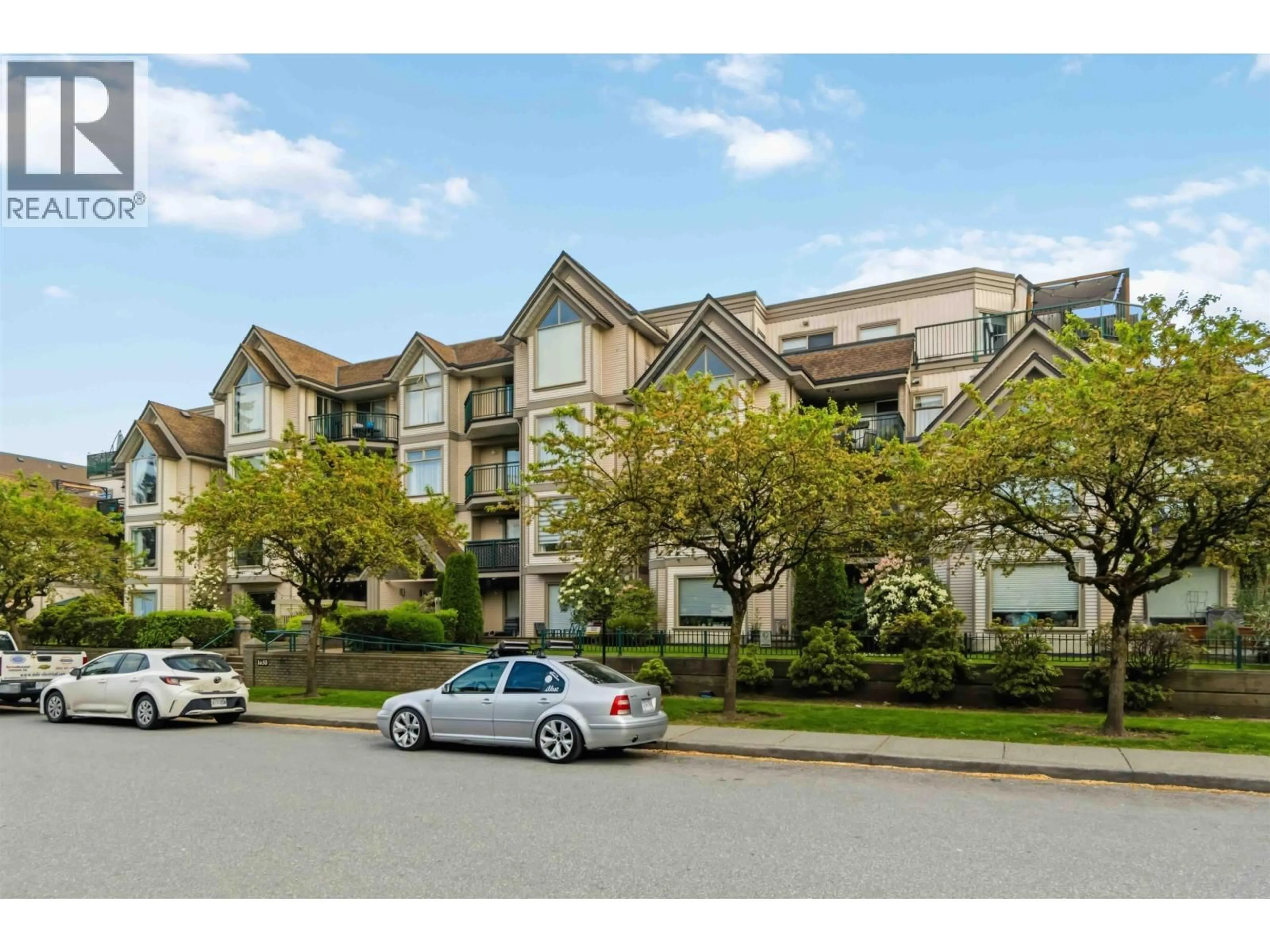 A pic from outside/outdoor area/front of a property/back of a property/a pic from drone, unknown for 208 - 1650 GRANT AVENUE, Port Coquitlam British Columbia V3B7V2