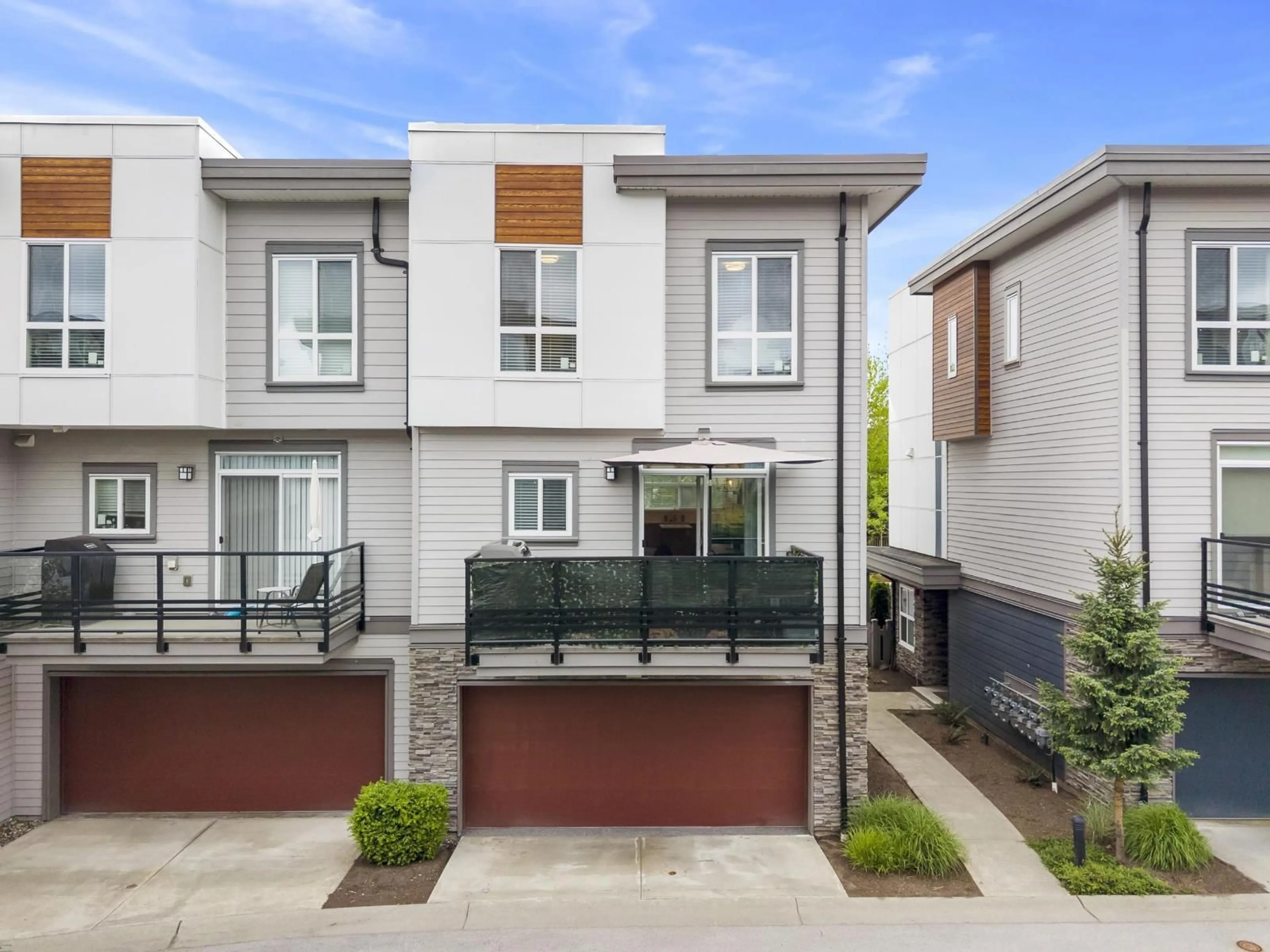 Home with brick exterior material, street for 97 - 7947 209 STREET, Langley British Columbia V2Y0Y6