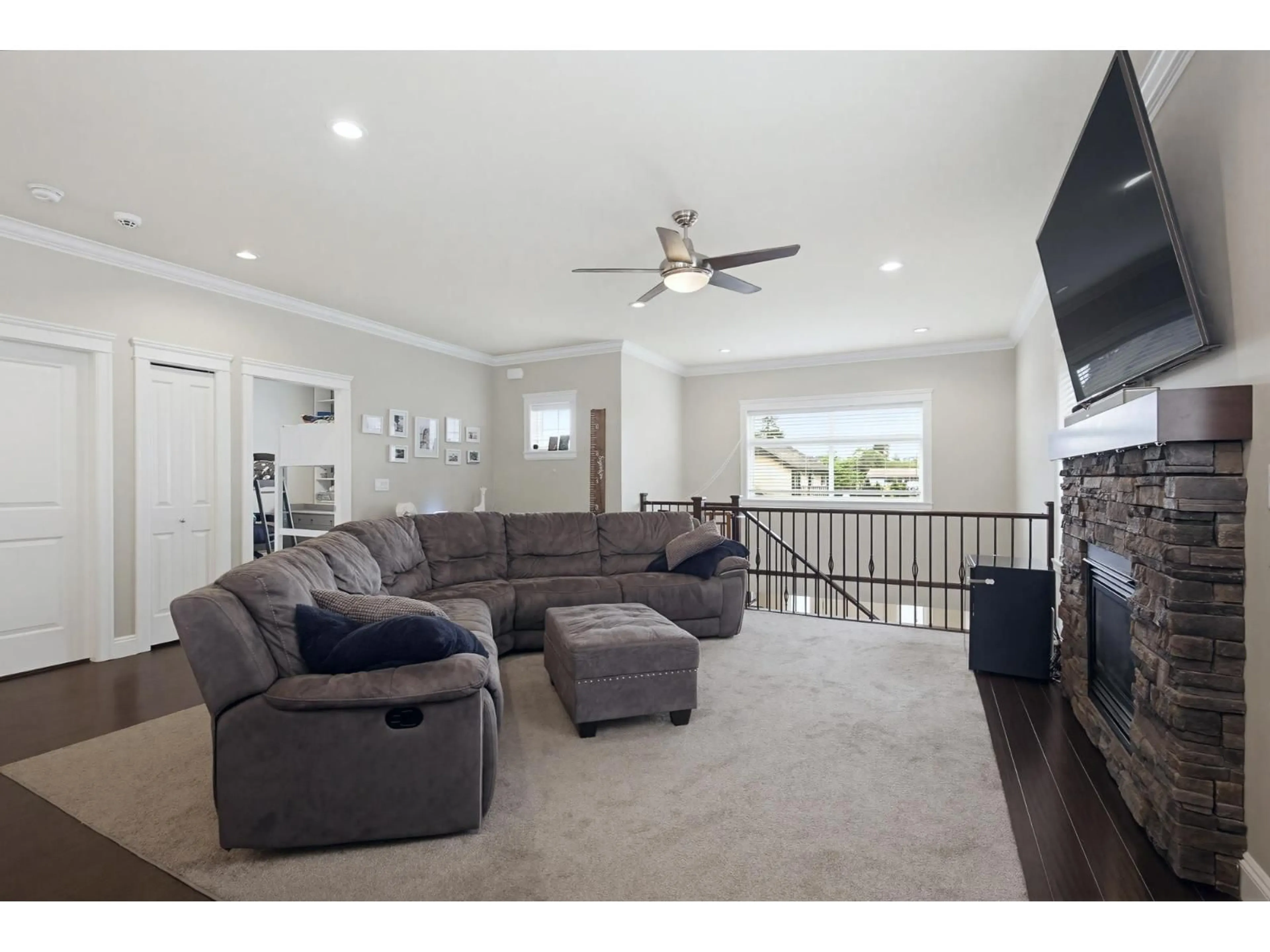 Unknown for 32901 SYLVIA AVENUE, Mission British Columbia V2V0C9
