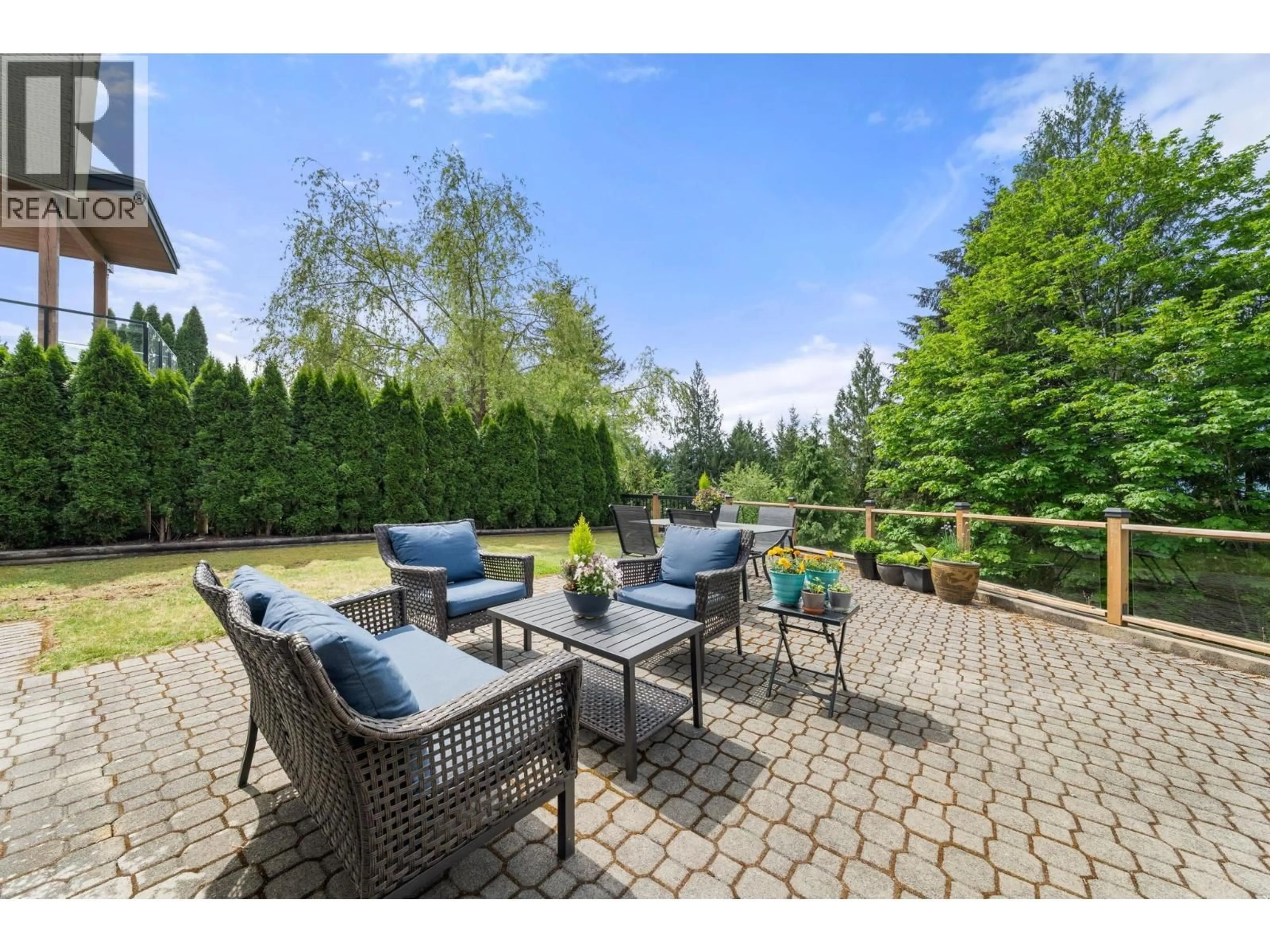 Patio, unknown for 1070 GLACIER VIEW DRIVE, Squamish British Columbia V0N3G0