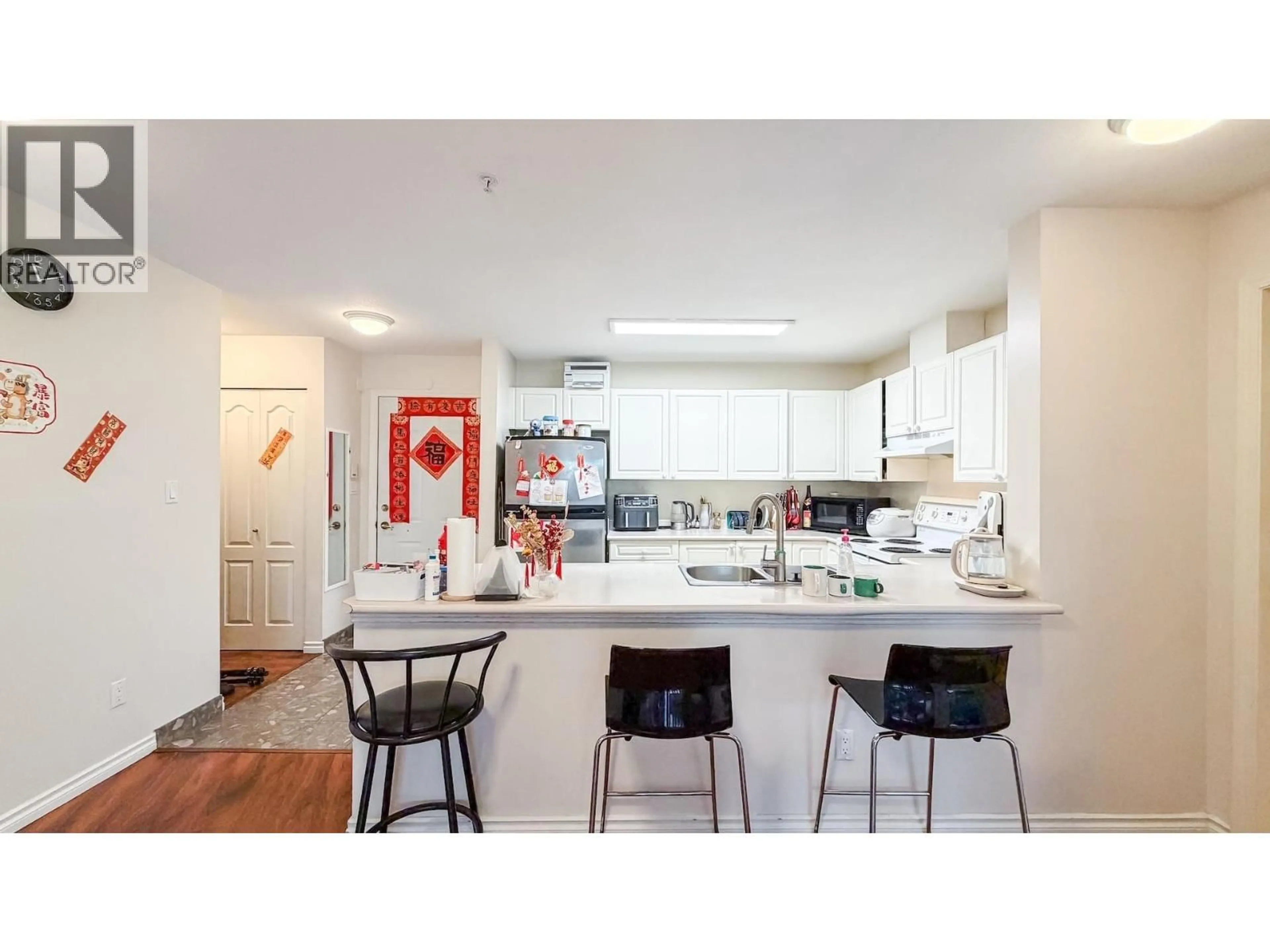 Open concept kitchen, unknown for 119 - 5880 DOVER CRESCENT, Richmond British Columbia V7C5P5